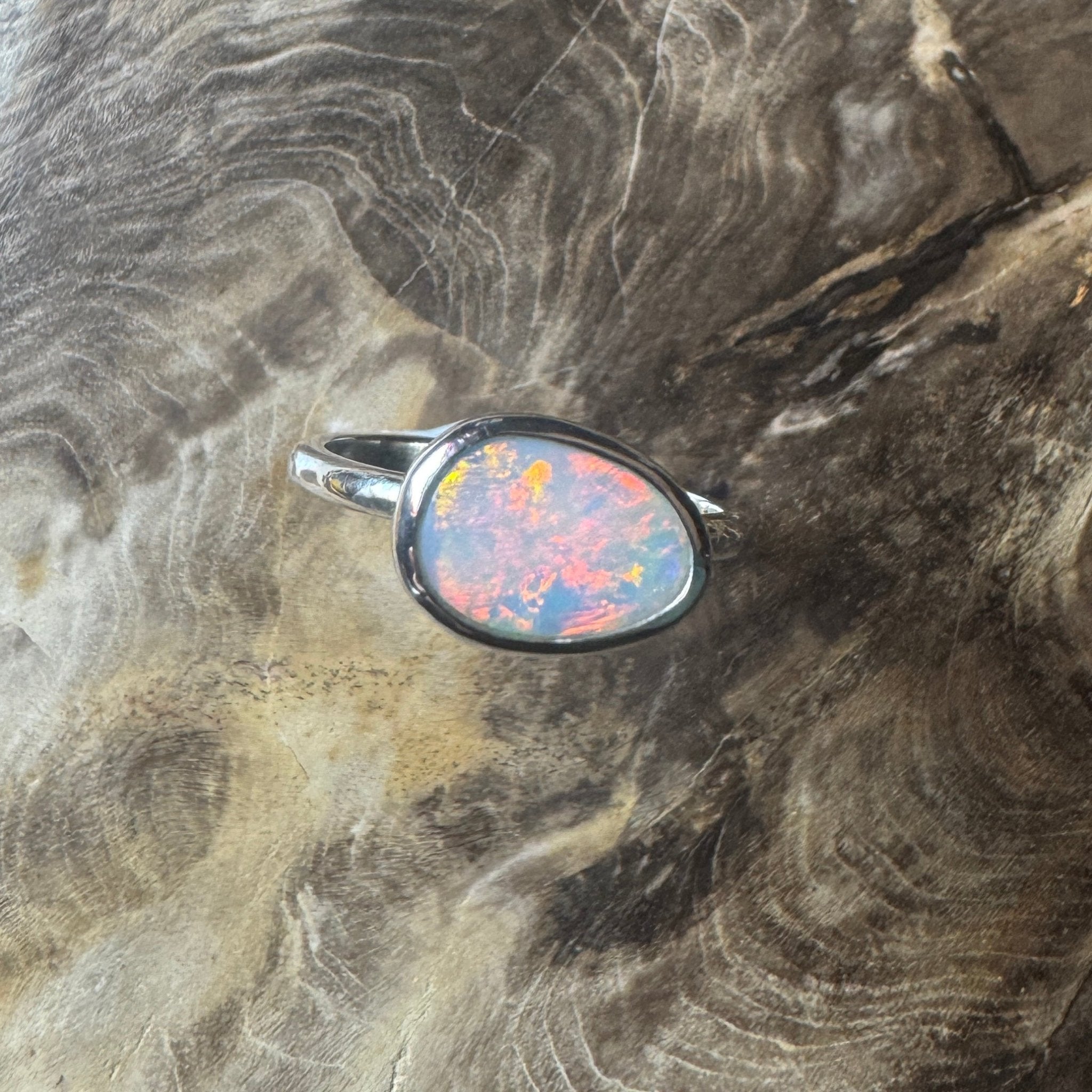 Coober Reds ~ 0.9ct Solid Coober Pedy Opal 925 Silver Ring