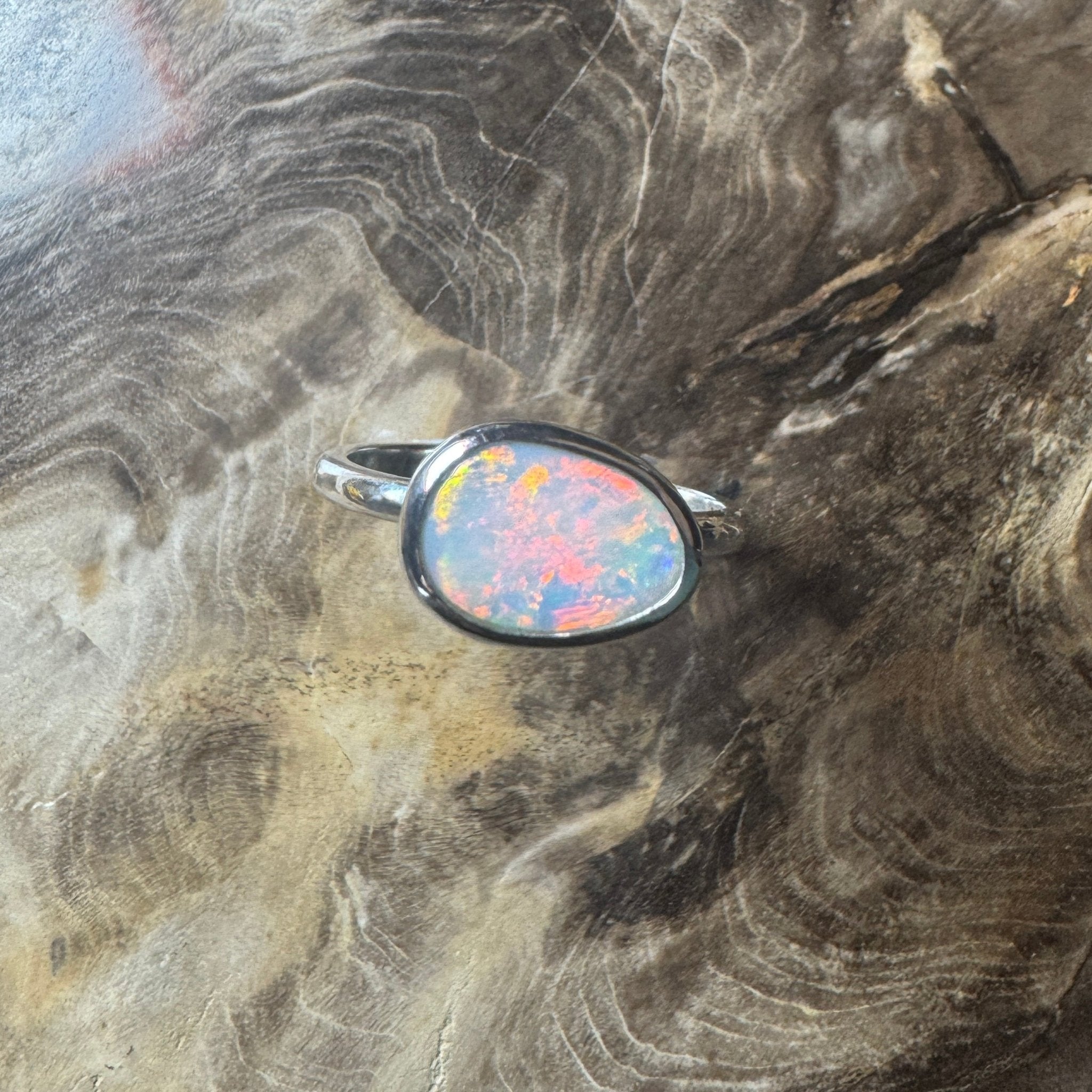 Coober Reds ~ 0.9ct Solid Coober Pedy Opal 925 Silver Ring