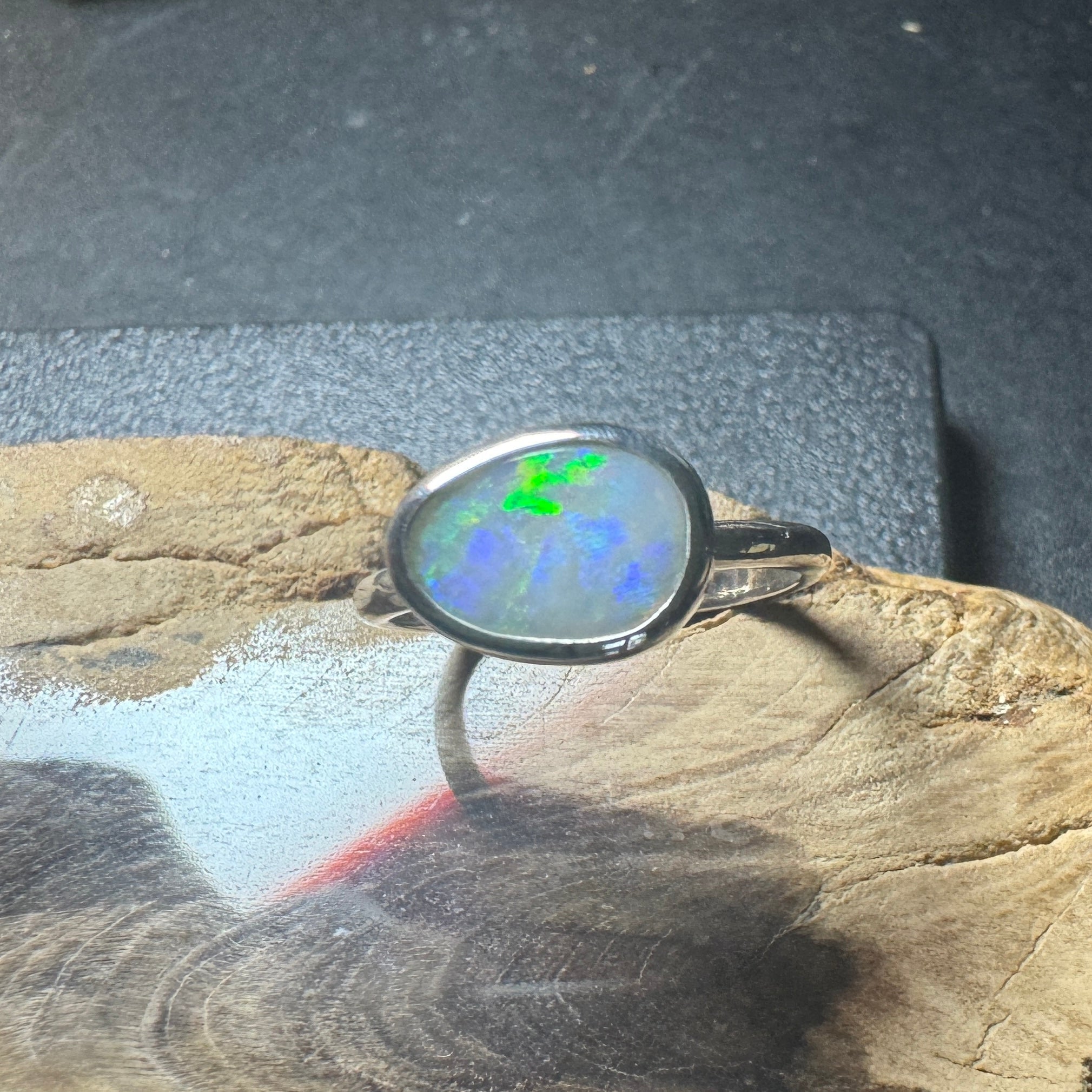 Coober Reds ~ 0.9ct Solid Coober Pedy Opal 925 Silver Ring