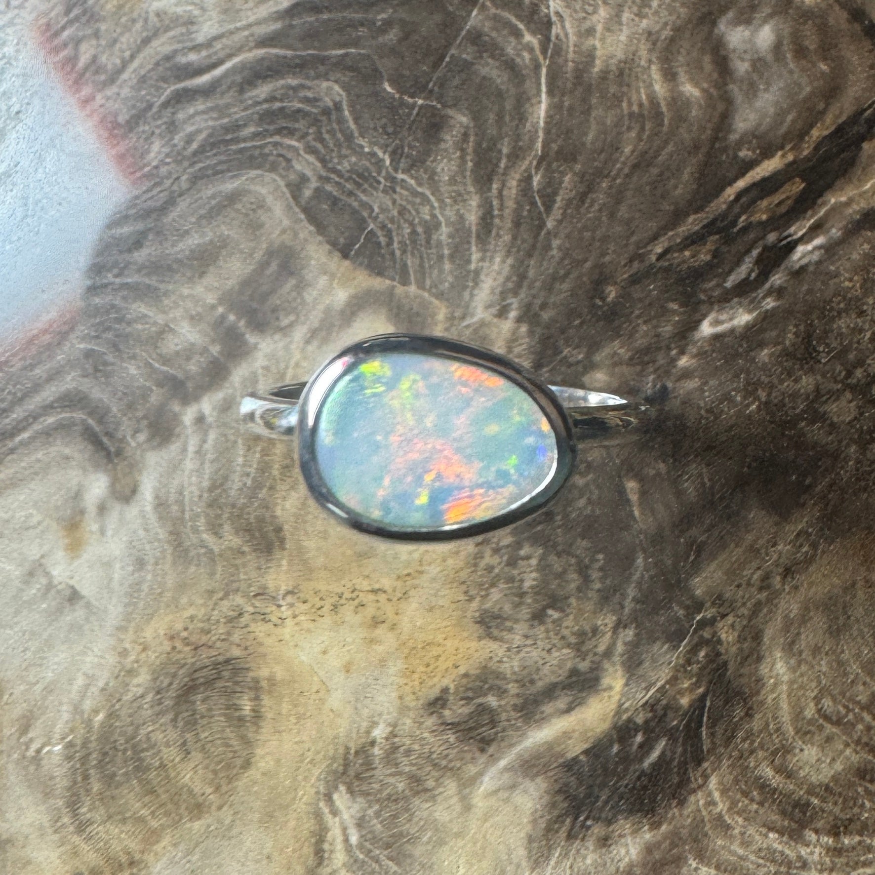 Coober Reds ~ 0.9ct Solid Coober Pedy Opal 925 Silver Ring