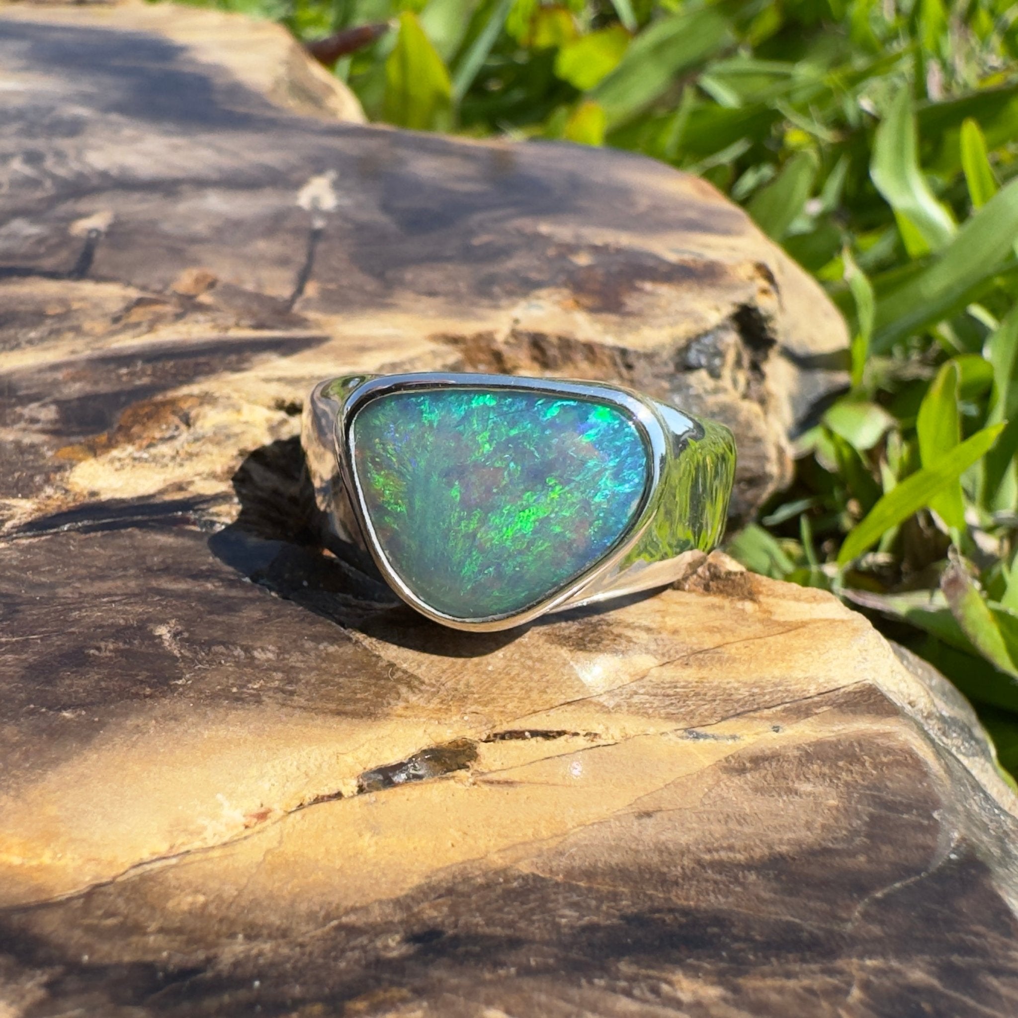Cooloola Mist ~ 3.1ct Solid Lightning Ridge Opal 925 Silver Ring