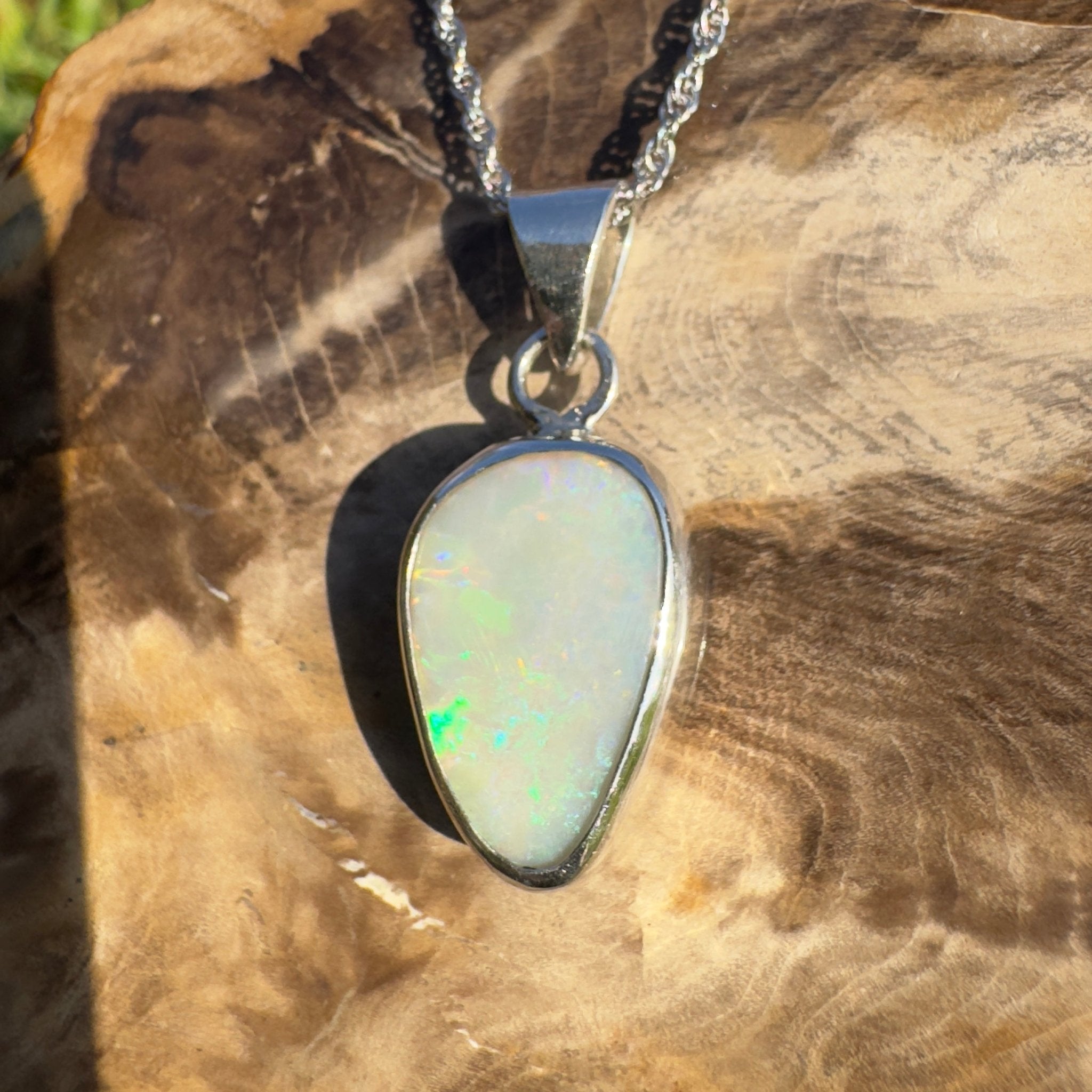 Coolum Breeze – 4.9ct Solid Lightning Ridge Opal 925 Sterling Silver Pendant Necklace