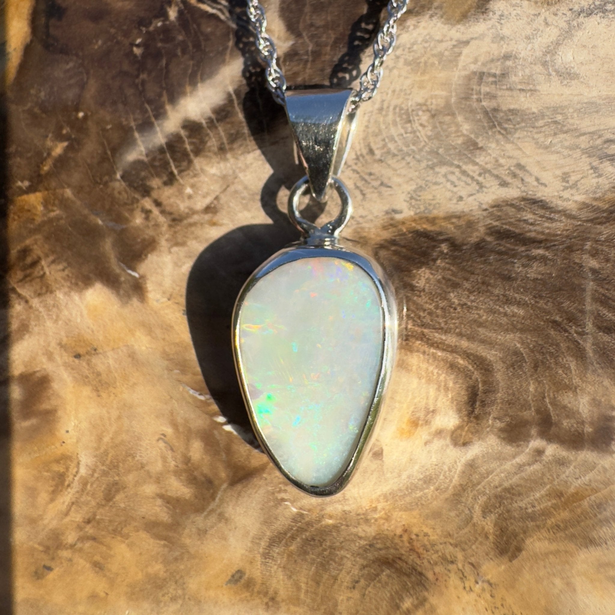 Coolum Breeze – 4.9ct Solid Lightning Ridge Opal 925 Sterling Silver Pendant Necklace