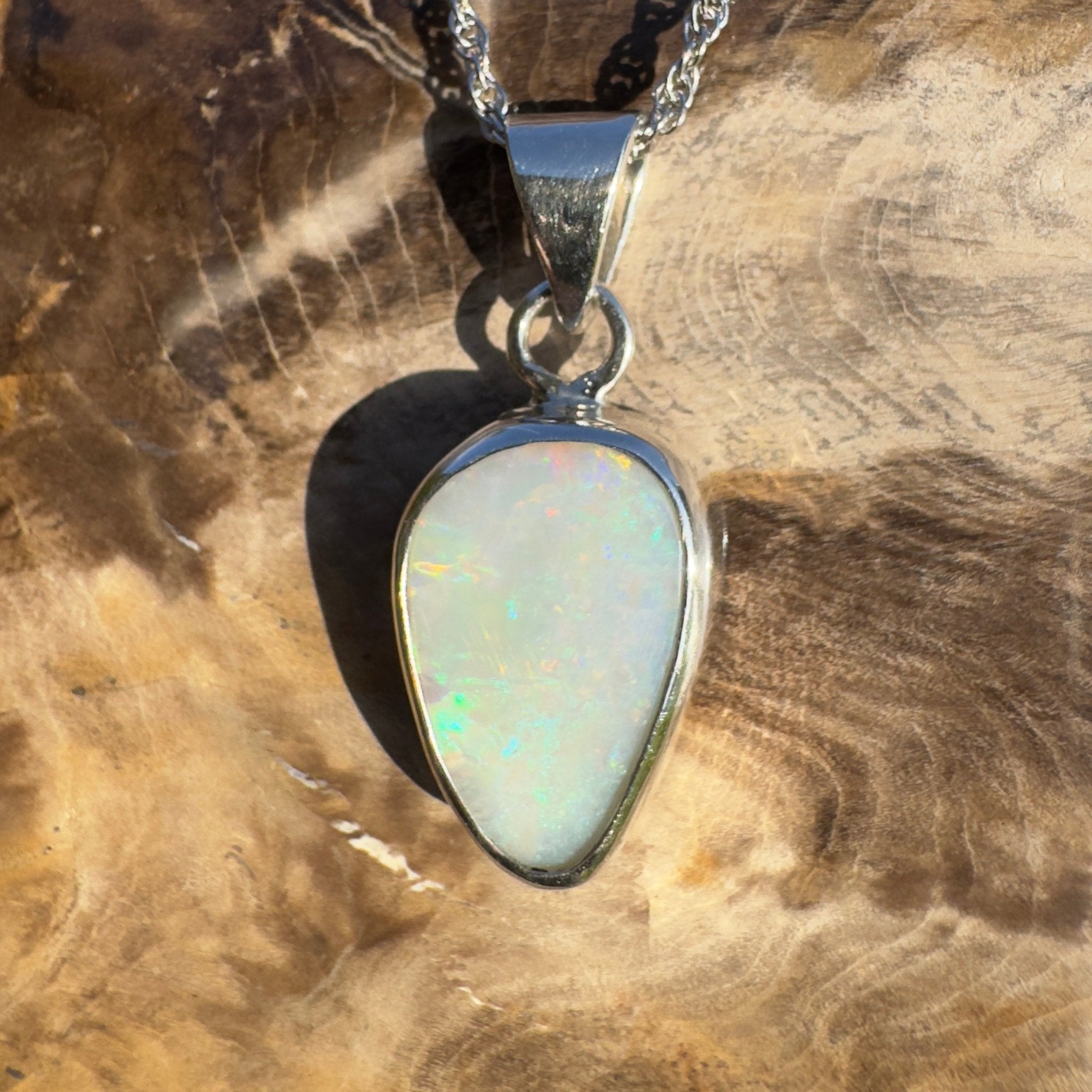 Coolum Breeze – 4.9ct Solid Lightning Ridge Opal 925 Sterling Silver Pendant Necklace