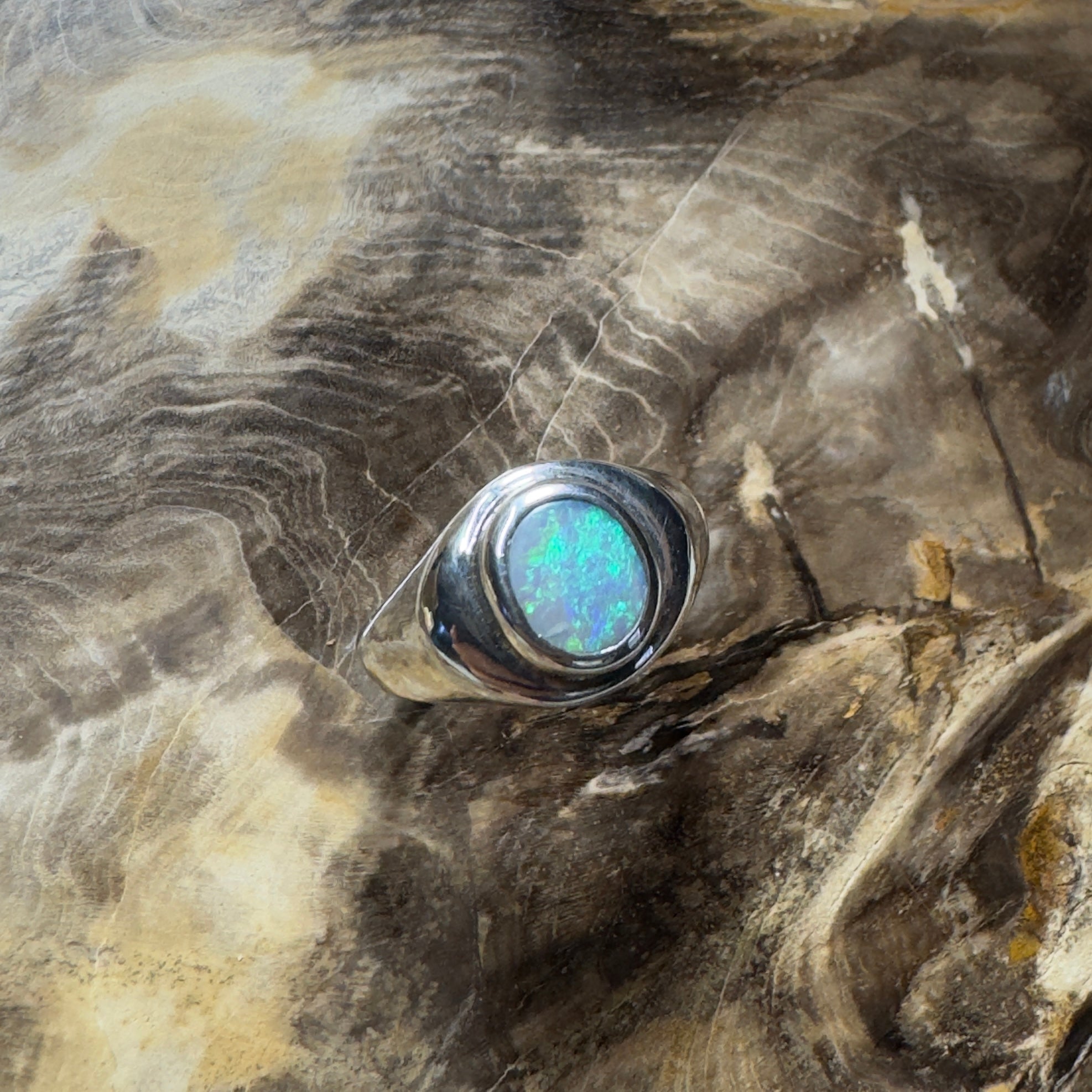 Coral Sea Current – 1.1ct Lightning Ridge Solid Opal 925 Sterling Silver Ring