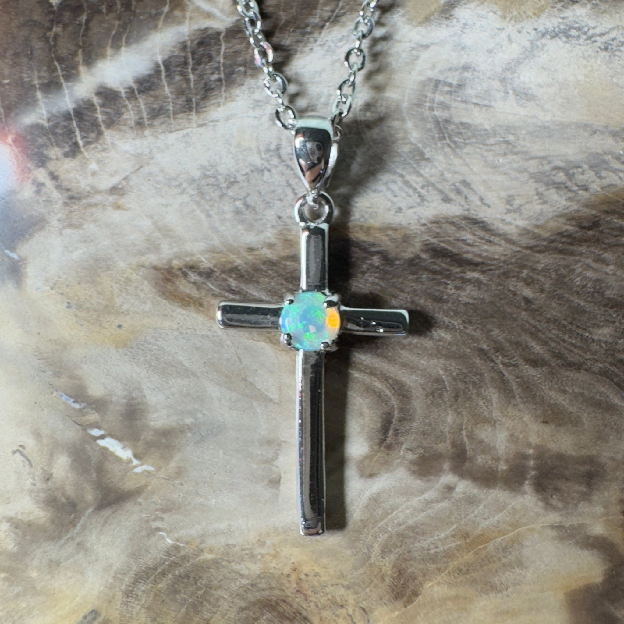 Coral Sea Lightfall ~ 0.2ct Lightning Ridge Crystal Opal 925 Silver Pendant