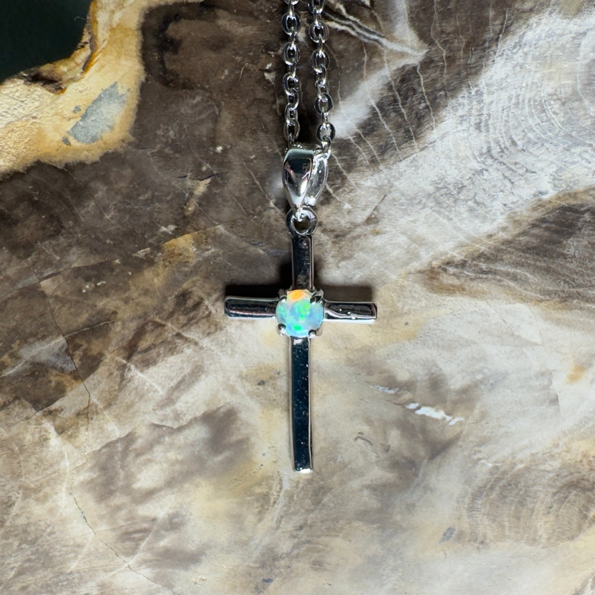 Coral Sea Lightfall ~ 0.2ct Lightning Ridge Crystal Opal 925 Silver Pendant