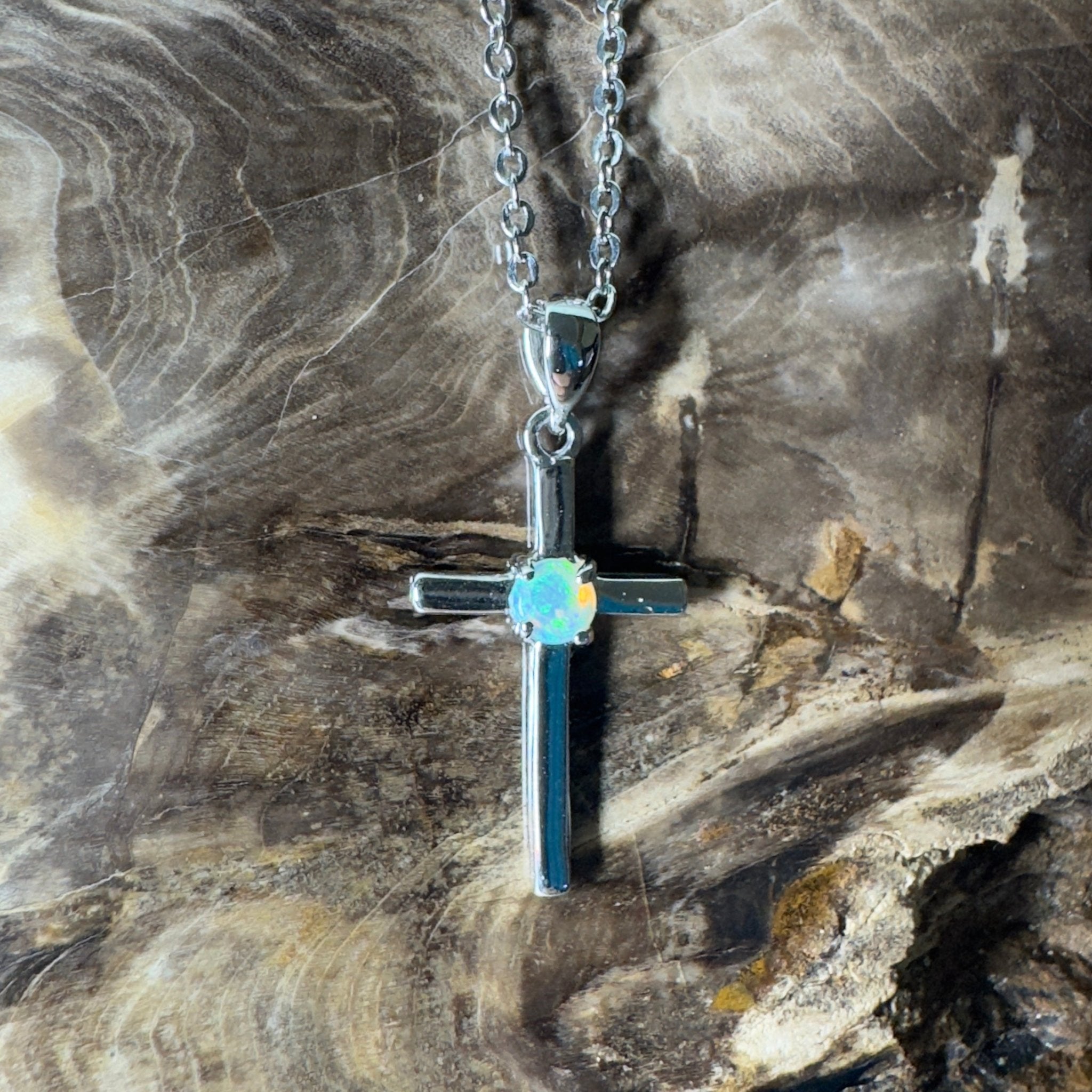 Coral Sea Lightfall ~ 0.2ct Lightning Ridge Crystal Opal 925 Silver Pendant