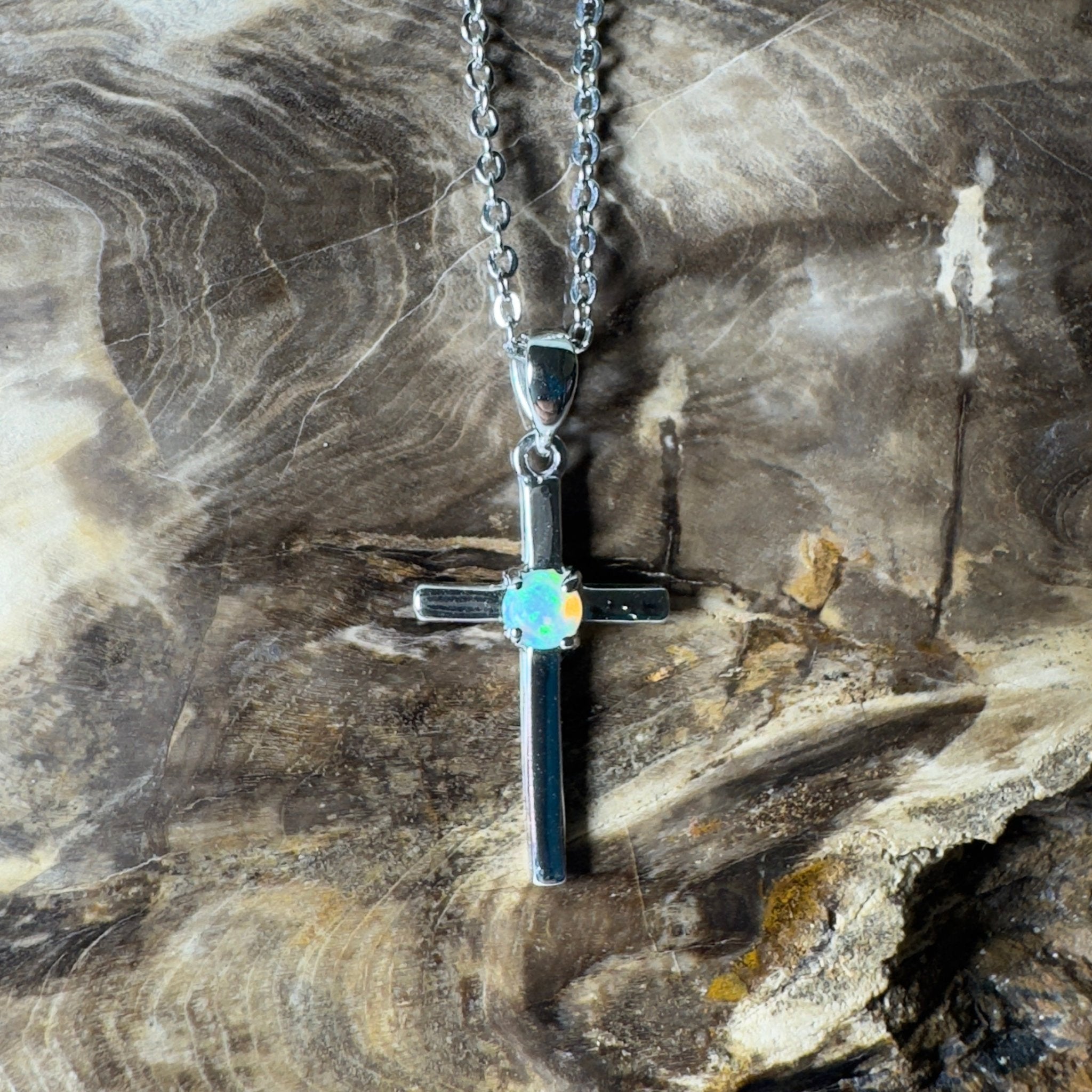 Coral Sea Lightfall ~ 0.2ct Lightning Ridge Crystal Opal 925 Silver Pendant