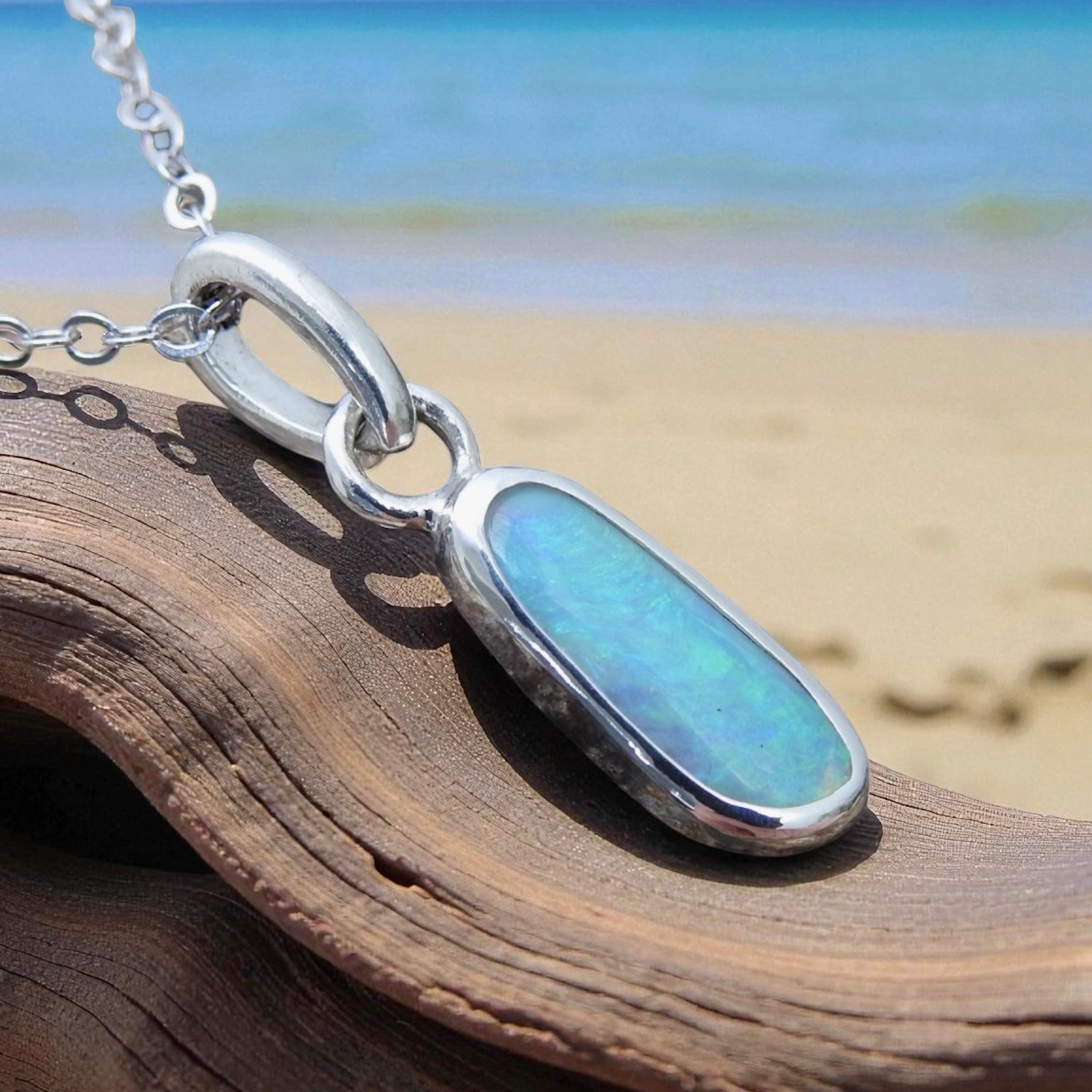 Cowrie Point Tide – 1ct Solid Lightning Ridge Opal 925 Sterling Silver Pendant Necklace