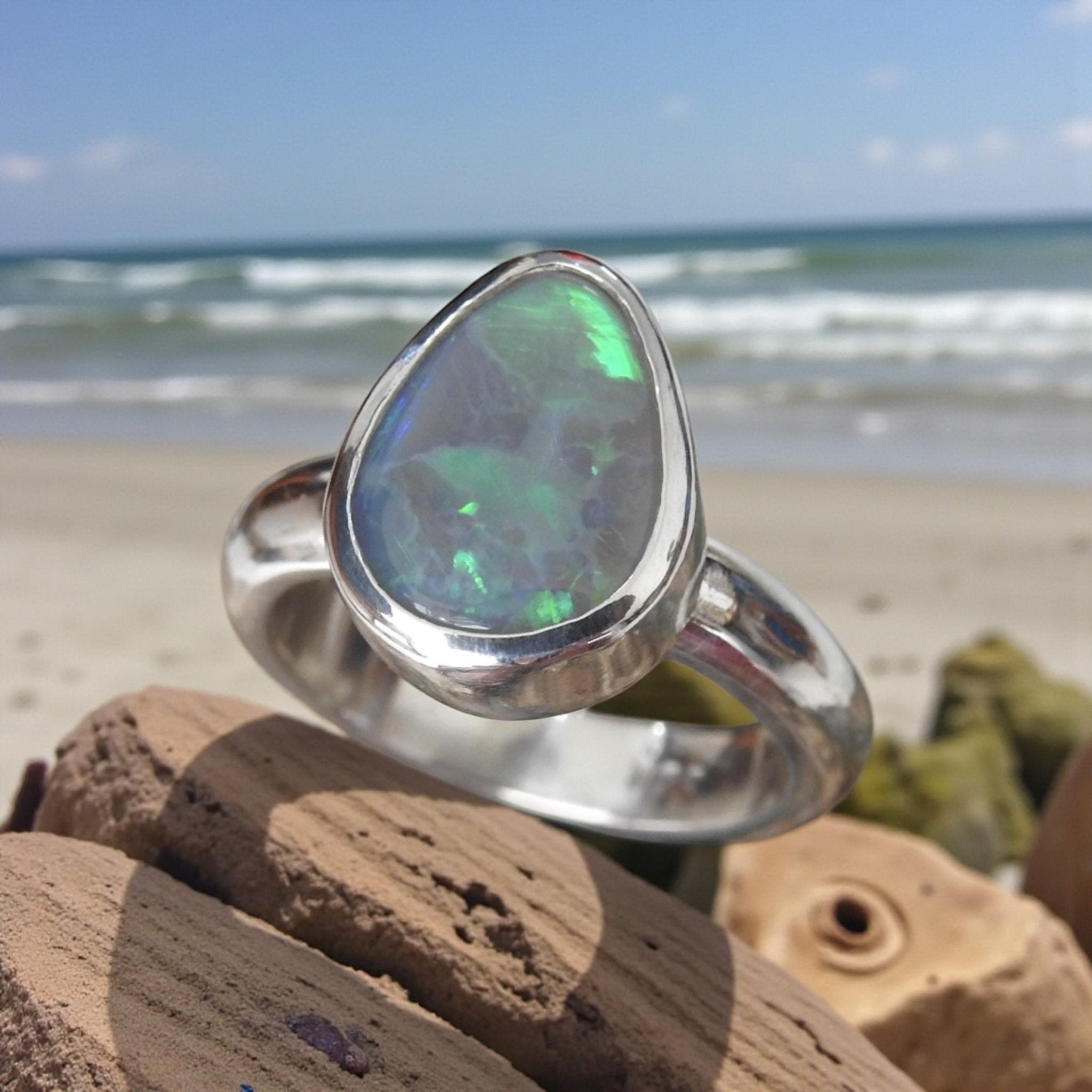 Culgoa Moonlight – 3.8ct Solid Lightning Ridge Opal 925 Sterling Silver Ring