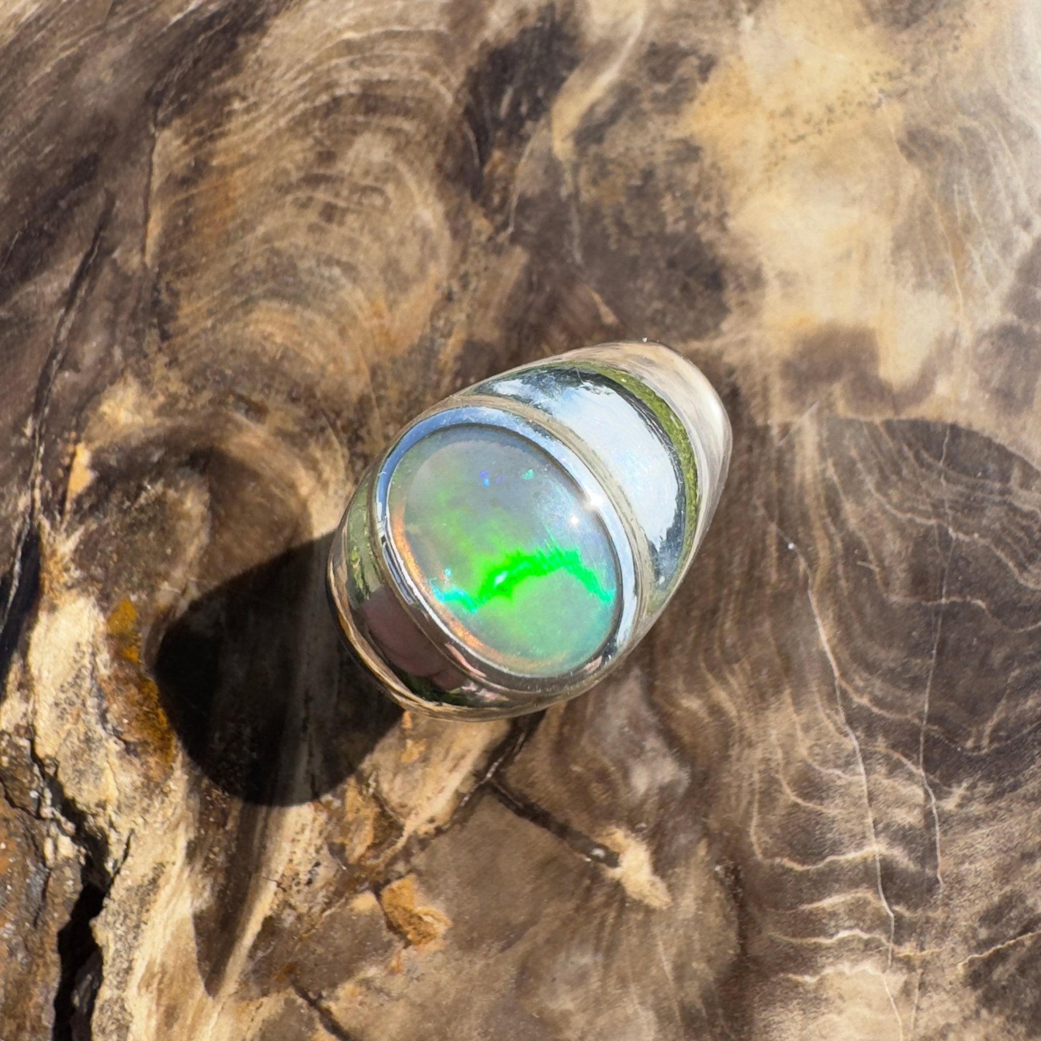 Daintree Current ~ 1ct Solid Lightning Ridge Dark Crystal Opal 925 Silver Ring