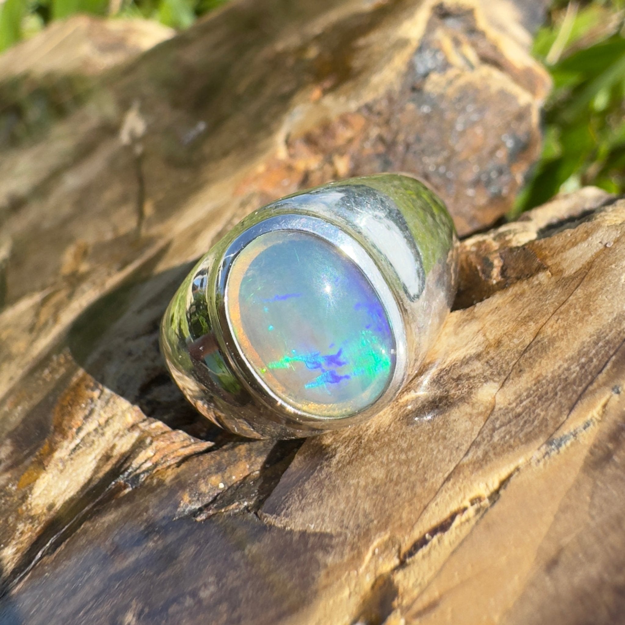 Daintree Current ~ 1ct Solid Lightning Ridge Dark Crystal Opal 925 Silver Ring