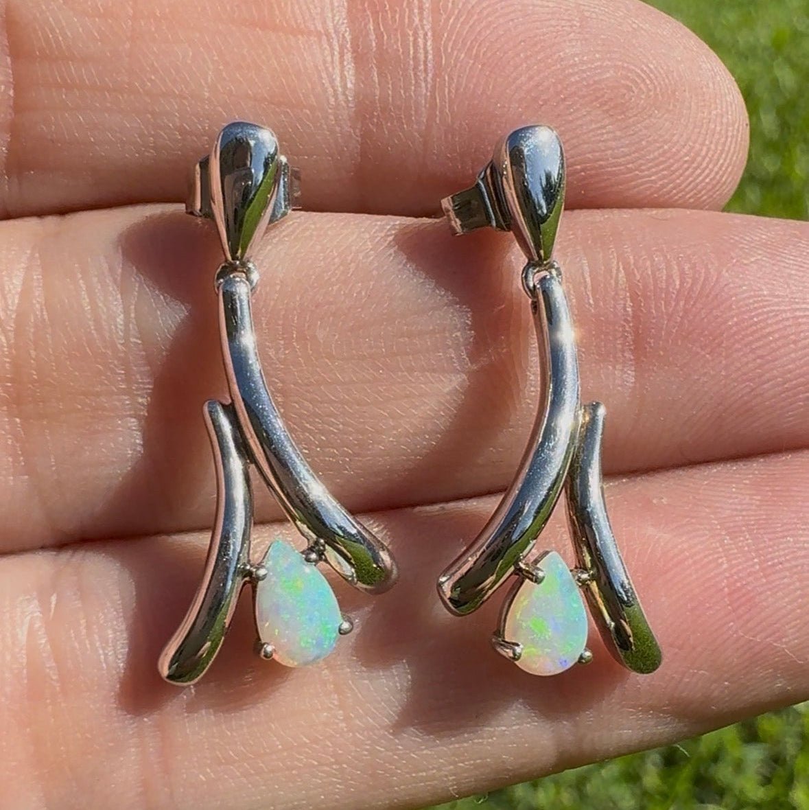 Daintree Rainfire - 0.8ct Lightning Ridge Opal 925 Silver Earrings