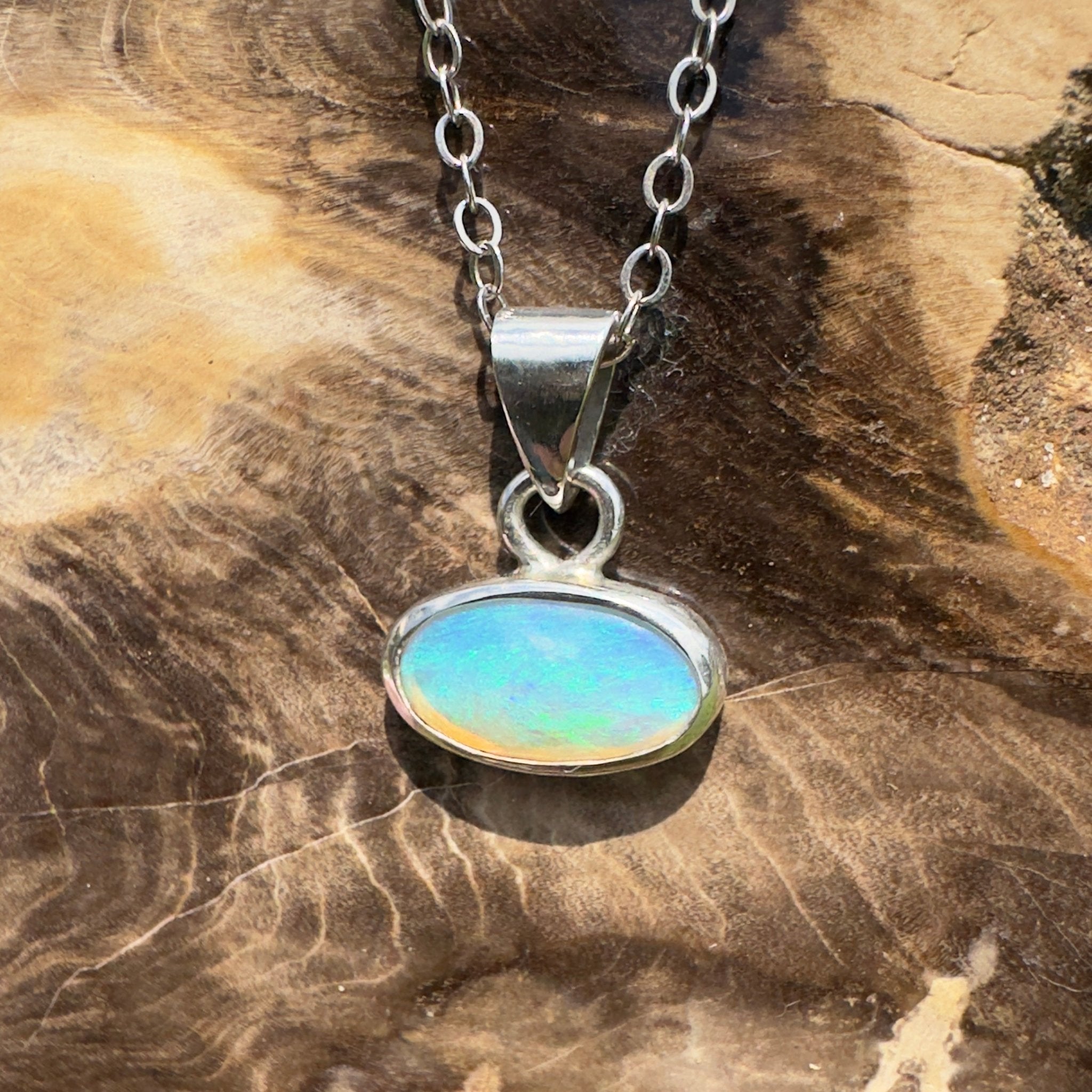 Dawn Waves – 1.3ct Solid Lightning Ridge Crystal Opal 925 Sterling Silver Pendant Necklace