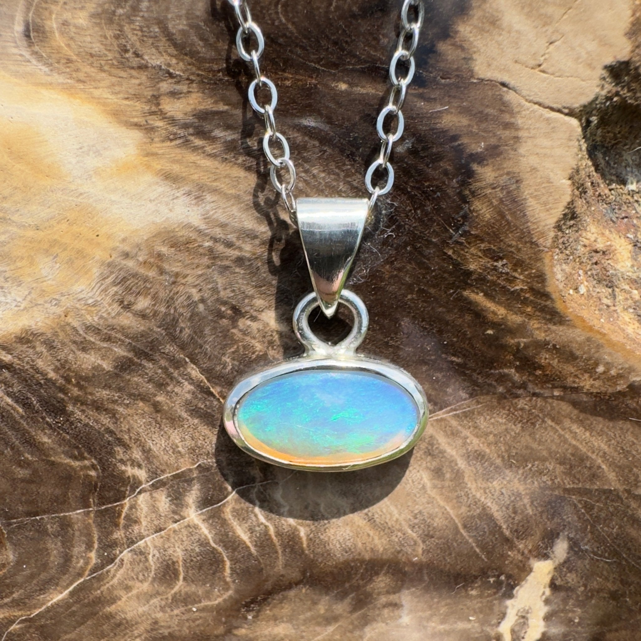 Dawn Waves – 1.3ct Solid Lightning Ridge Crystal Opal 925 Sterling Silver Pendant Necklace