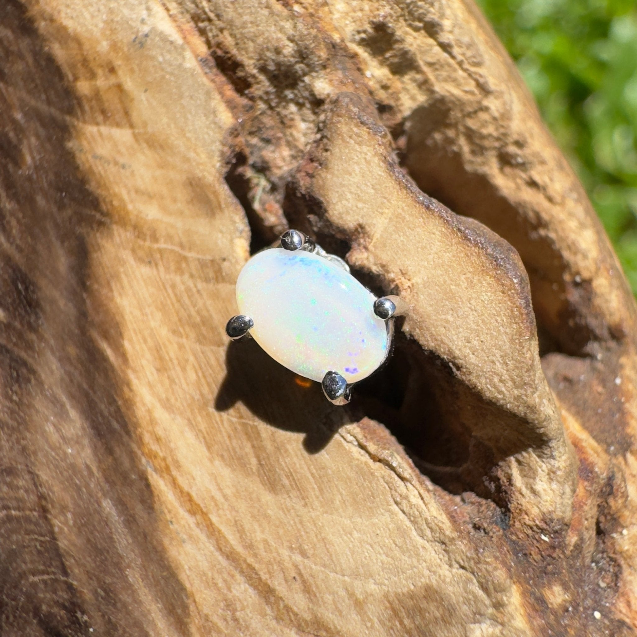 Desert Blue ~ 0.3ct Coober Pedy Opal 925 Silver Single Earring