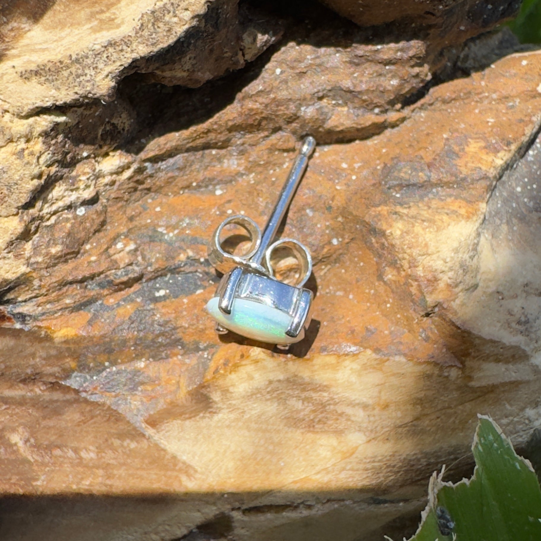 Desert Blue ~ 0.3ct Coober Pedy Opal 925 Silver Single Earring