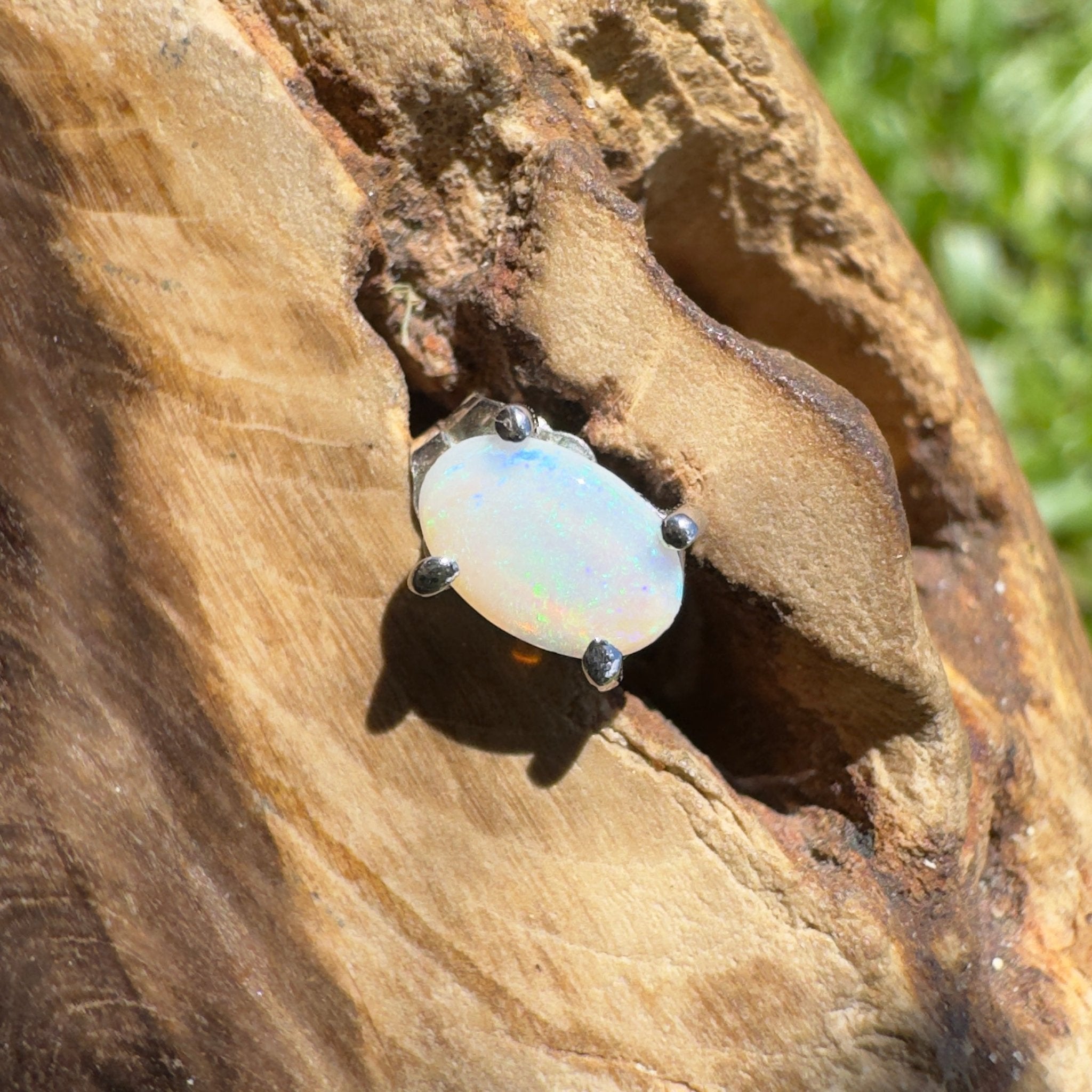 Desert Blue ~ 0.3ct Coober Pedy Opal 925 Silver Single Earring