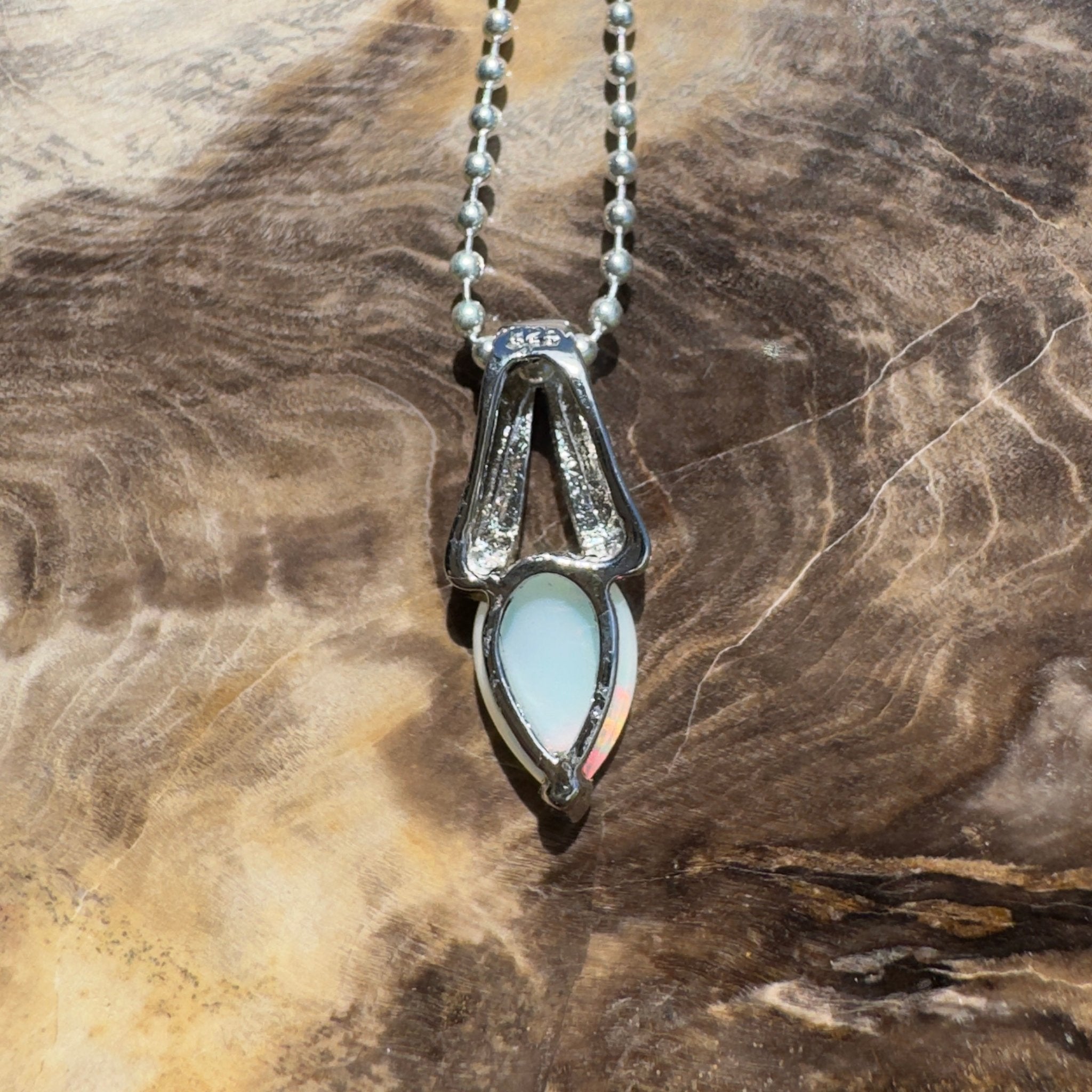 Desert Dewdrop ~ 0.7ct Coober Pedy Crystal Opal 925 Silver Pendant