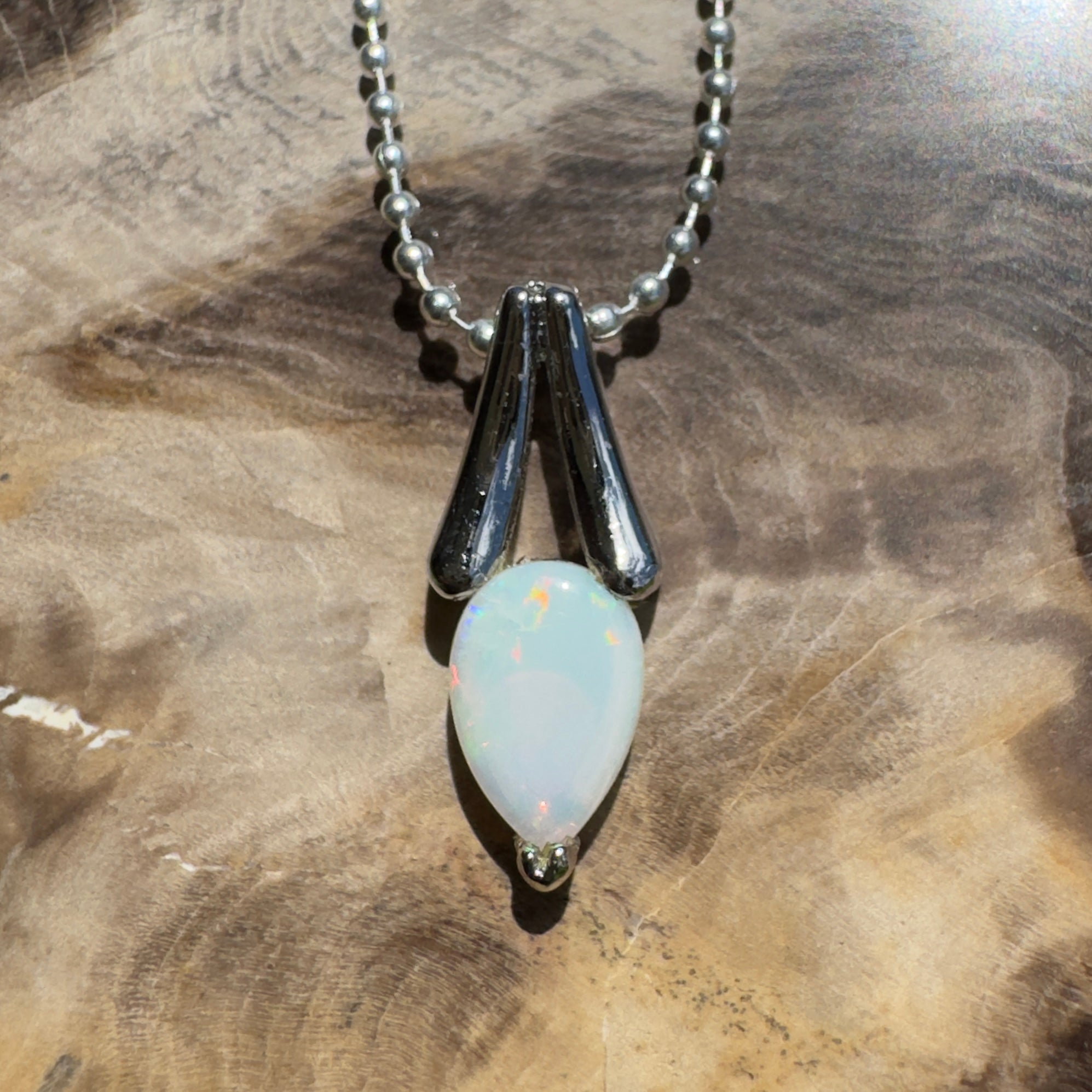 Desert Dewdrop ~ 0.7ct Coober Pedy Crystal Opal 925 Silver Pendant