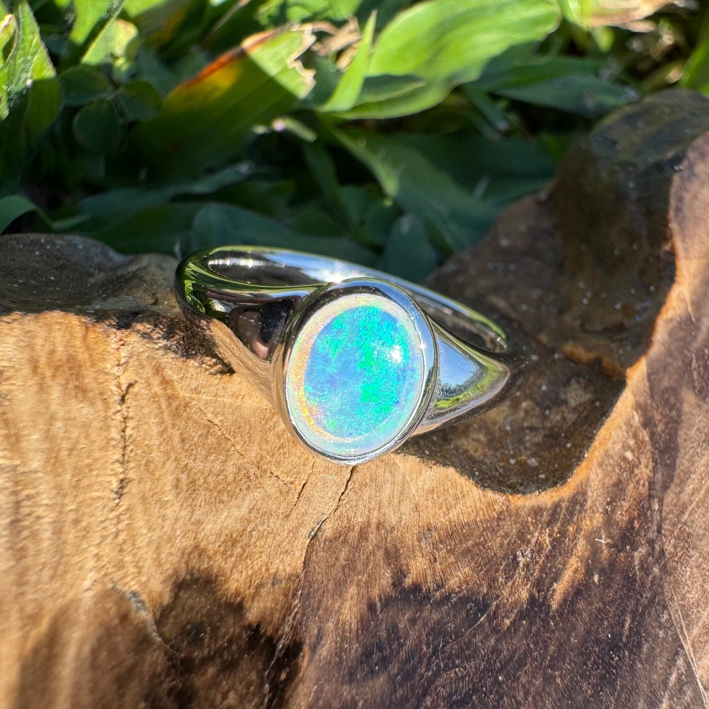 Desert Light ~ 0.5ct Solid Coober Pedy Crystal Opal 925 Sterling Silver Ring