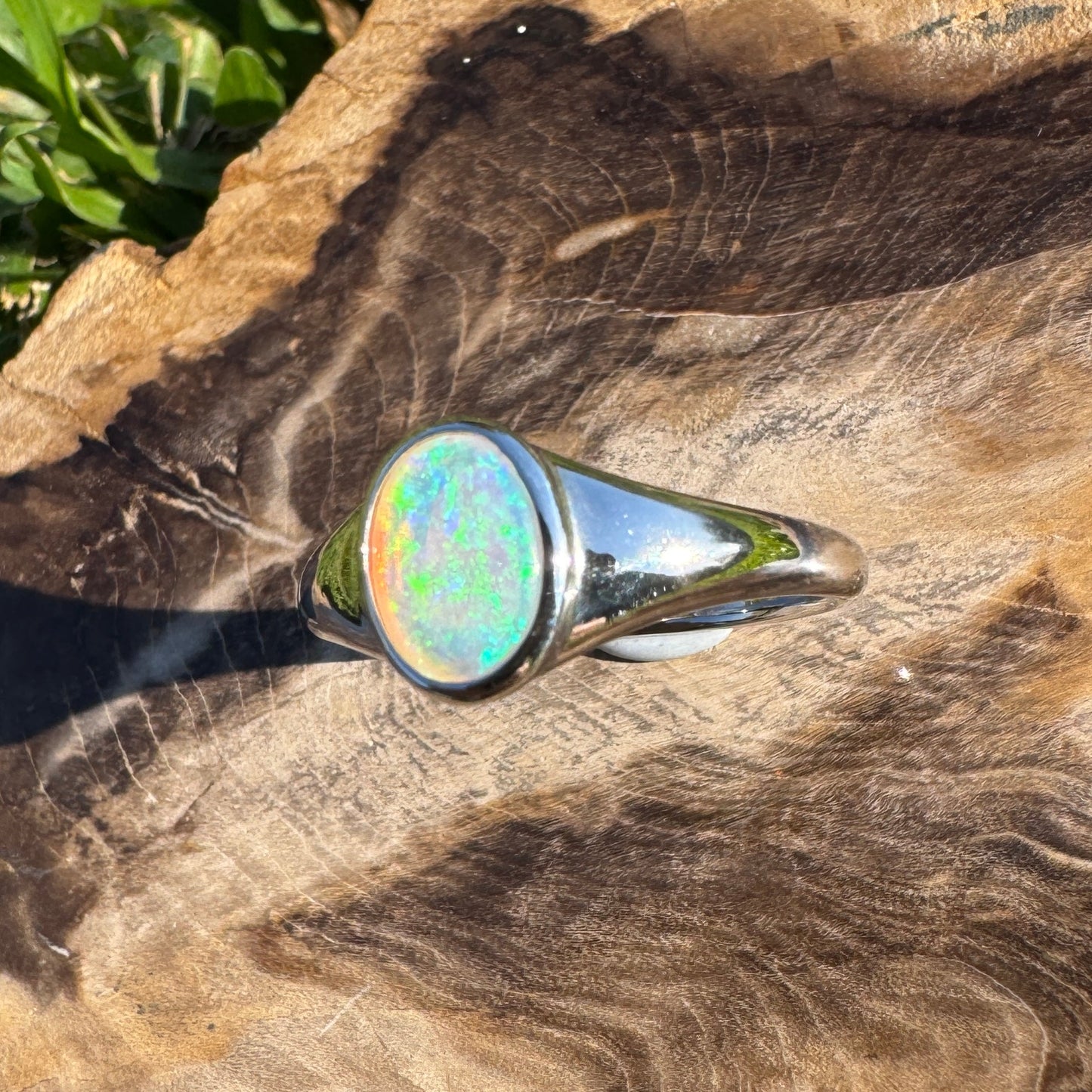 Desert Light ~ 0.5ct Solid Coober Pedy Crystal Opal 925 Sterling Silver Ring