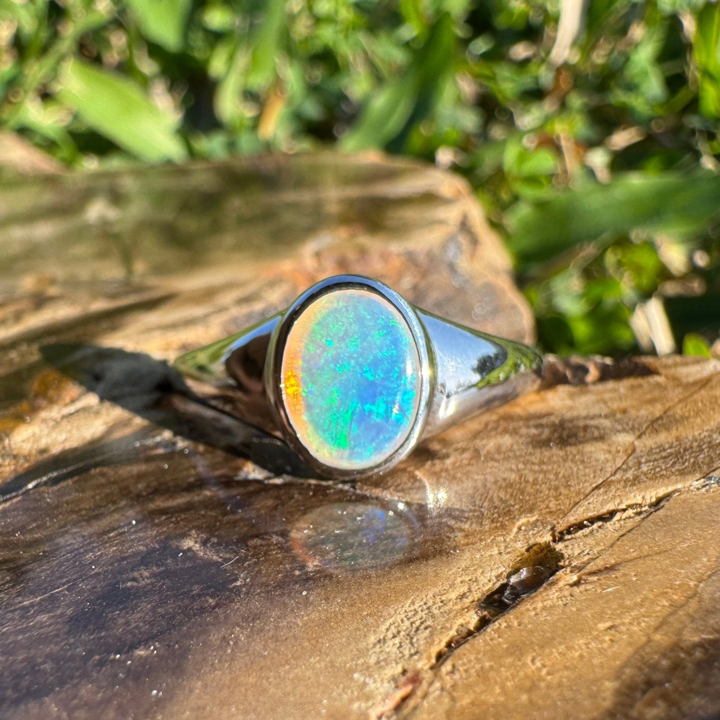 Desert Light ~ 0.5ct Solid Coober Pedy Crystal Opal 925 Sterling Silver Ring