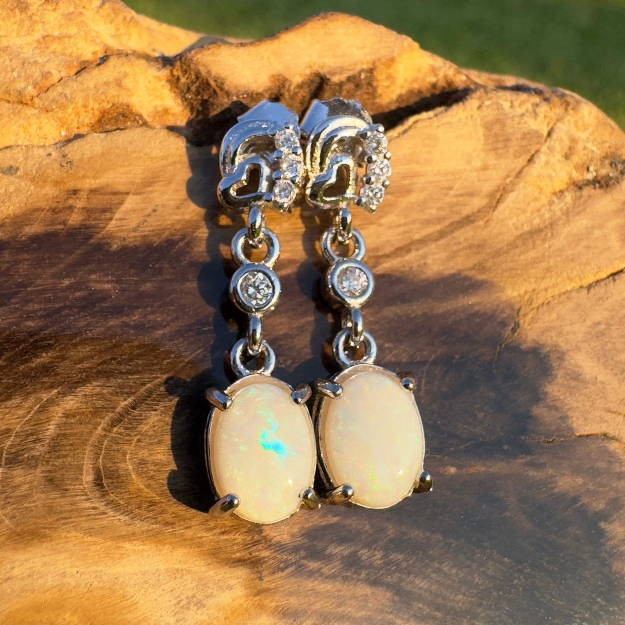 Desert Light ~ Handcrafted 1.6ct Coober Pedy Opal Earrings – Silver Drop Elegance.