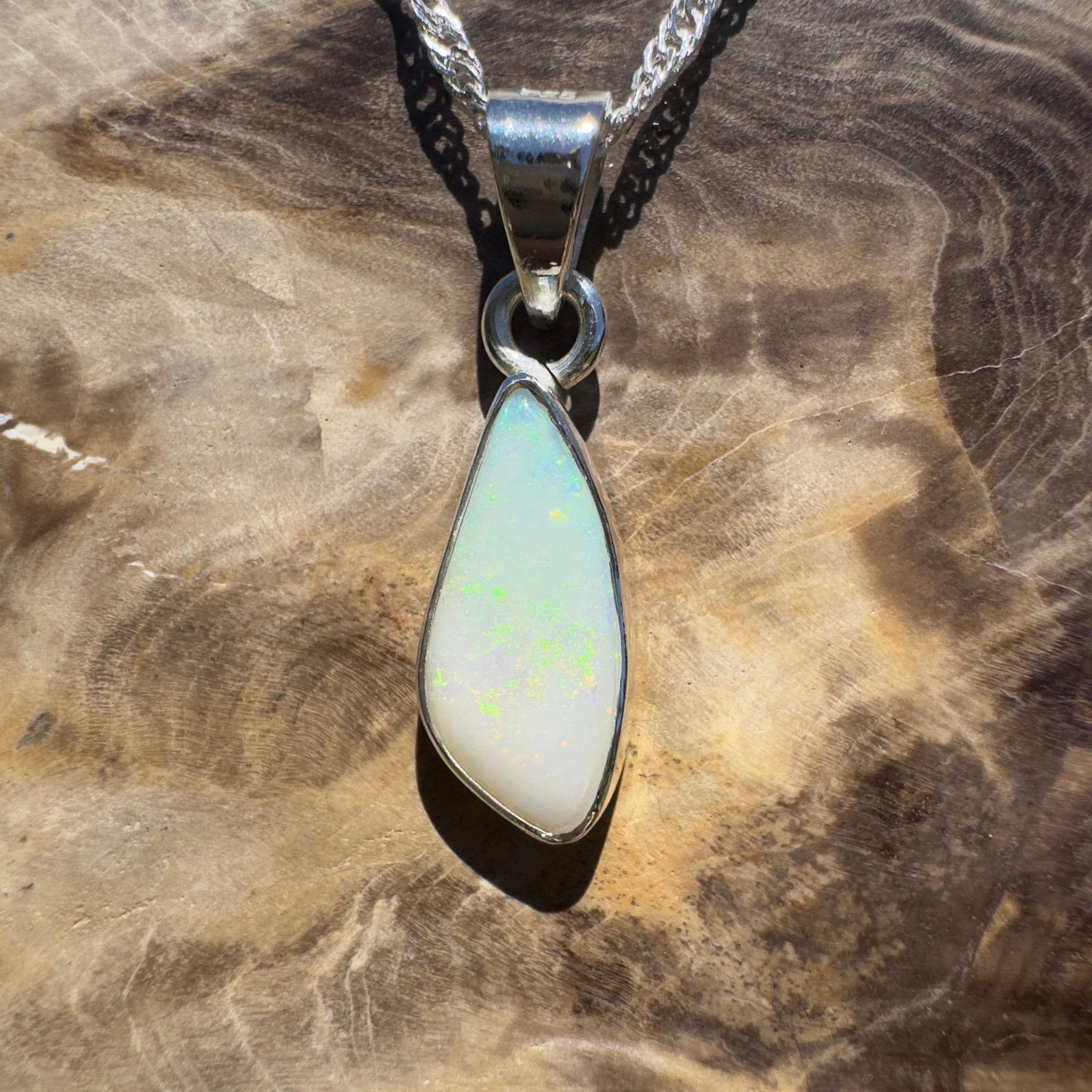 Durack Emberwave – 2.5ct Coober Pedy Opal Pendant