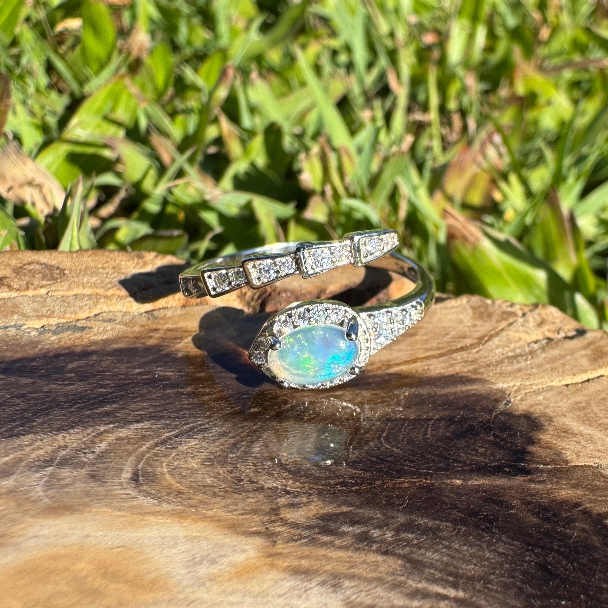 Elliston Tide ~ 0.3ct Solid Lightning Ridge Opal 925 Silver Ring