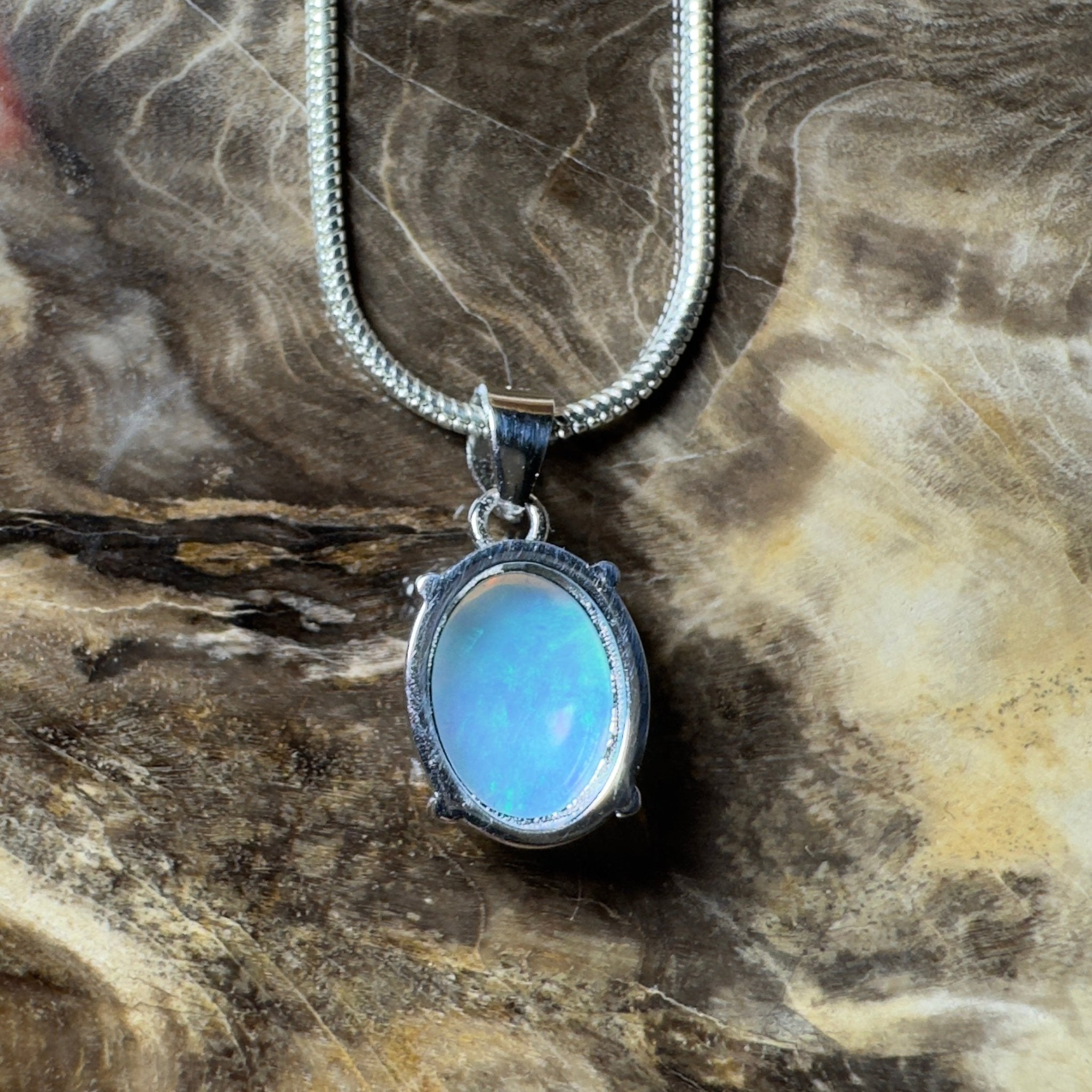 Esperance Azure ~ 1.2ct Lightning Ridge Crystal Opal 925 Silver Pendant