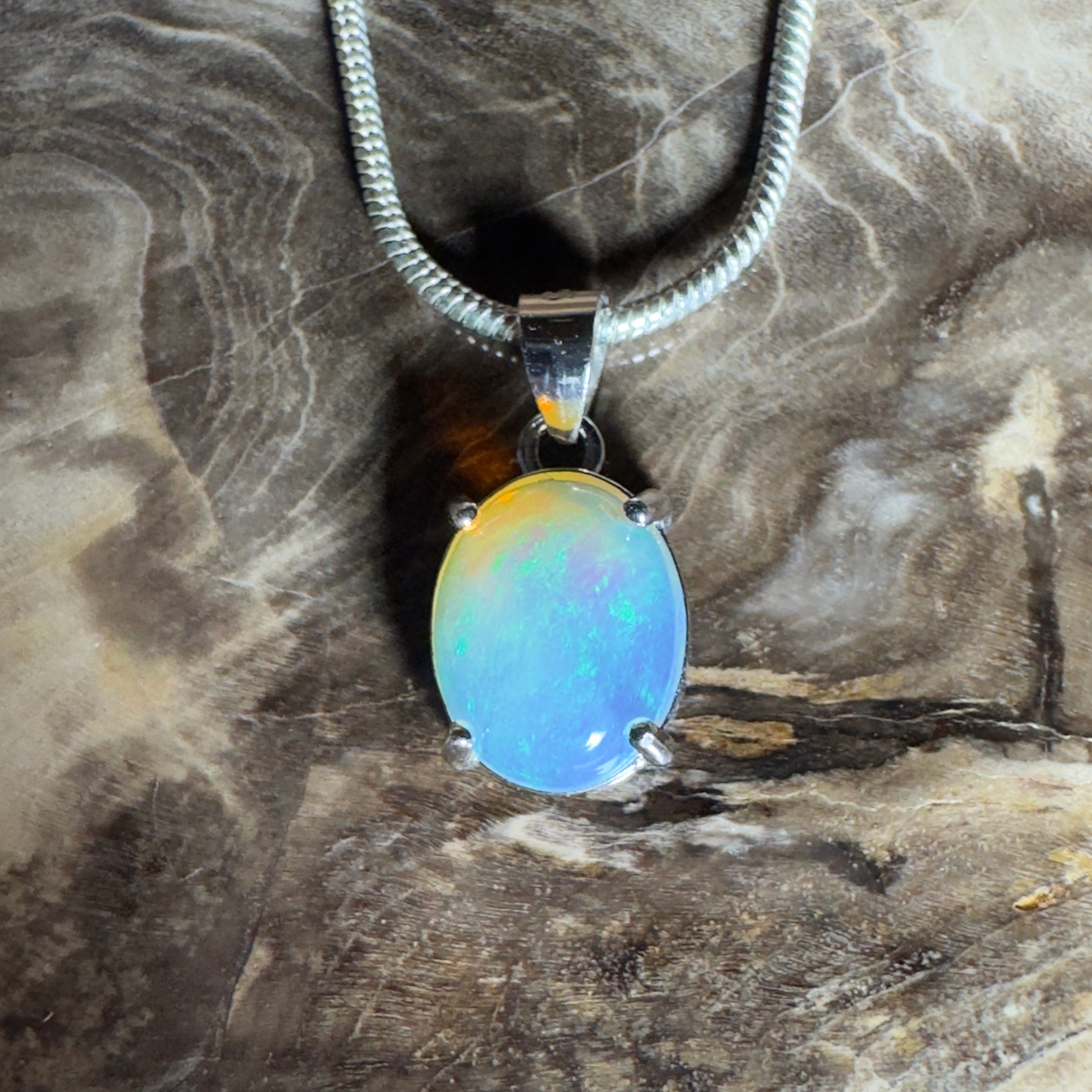 Esperance Azure ~ 1.2ct Lightning Ridge Crystal Opal 925 Silver Pendant