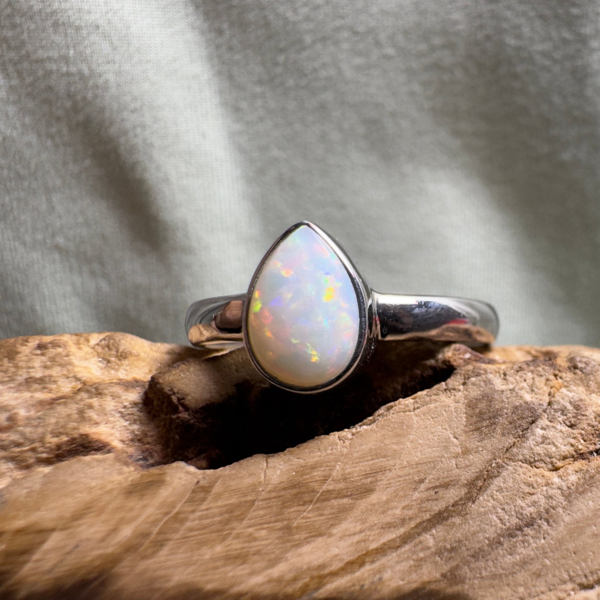 Esperance Coast Spectrum Tide – 1.1ct Solid Lightning Ridge Opal 925 Sterling Silver Ring
