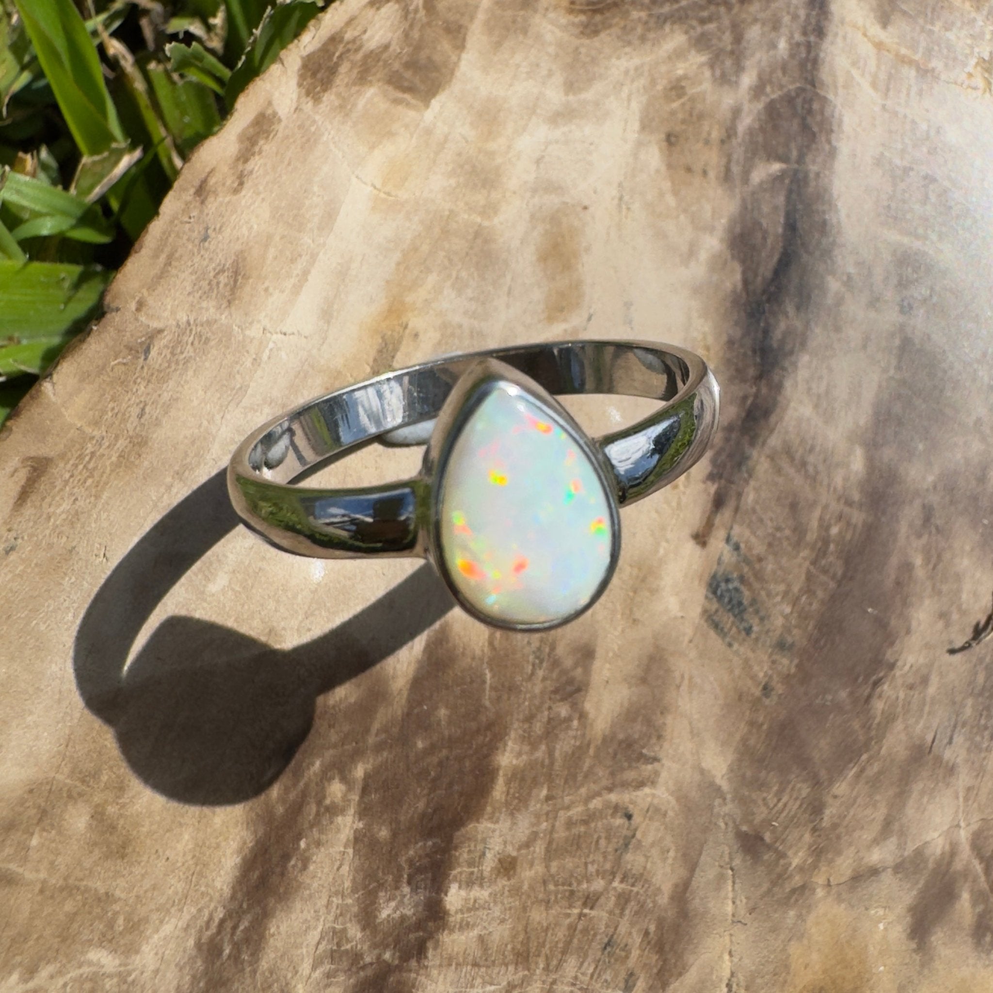 Esperance Coast Spectrum Tide – 1.1ct Solid Lightning Ridge Opal 925 Sterling Silver Ring