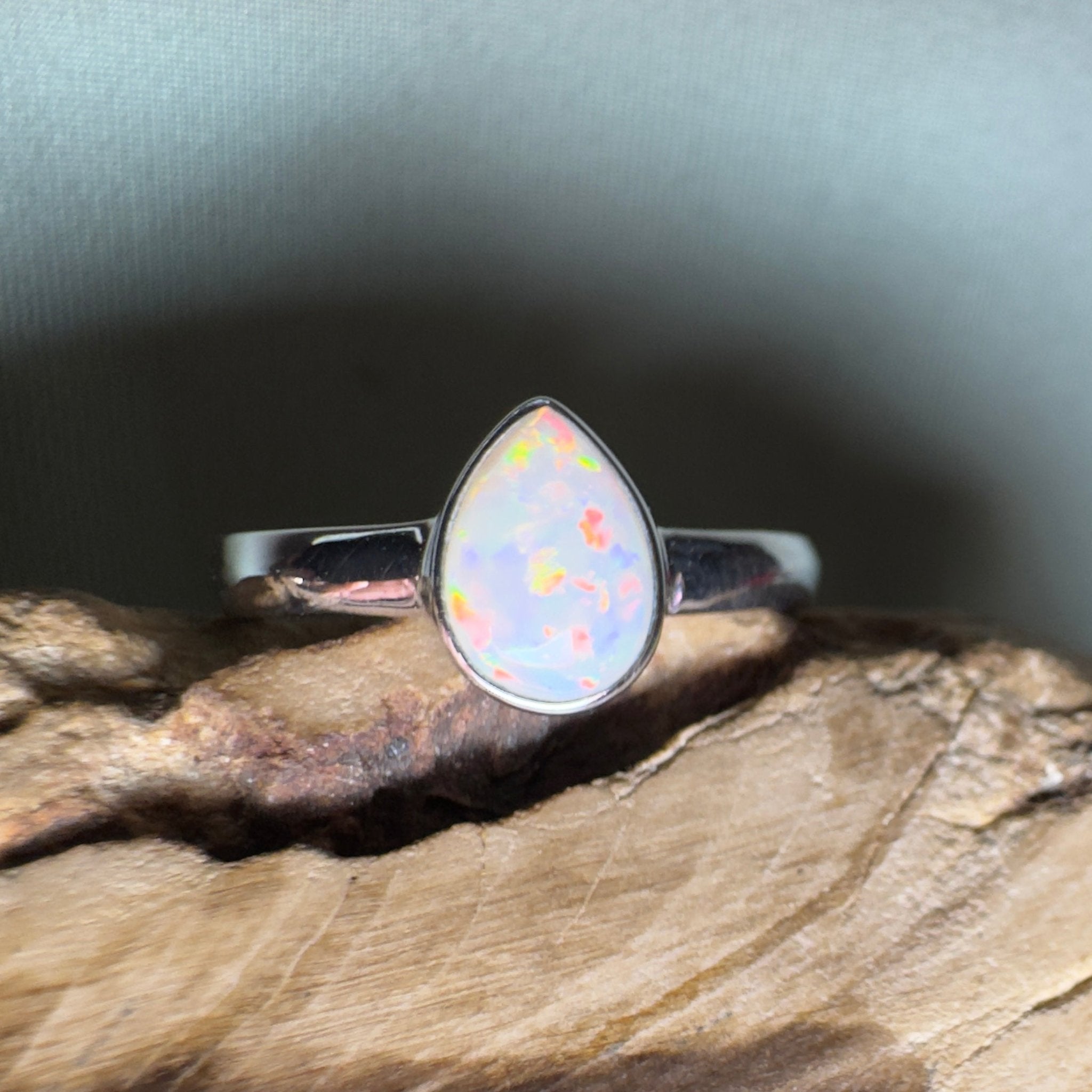 Esperance Coast Spectrum Tide – 1.1ct Solid Lightning Ridge Opal 925 Sterling Silver Ring