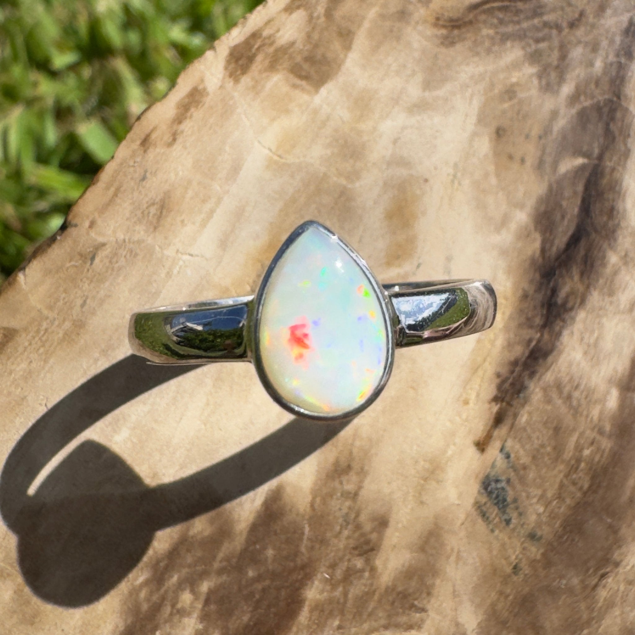 Esperance Coast Spectrum Tide – 1.1ct Solid Lightning Ridge Opal 925 Sterling Silver Ring