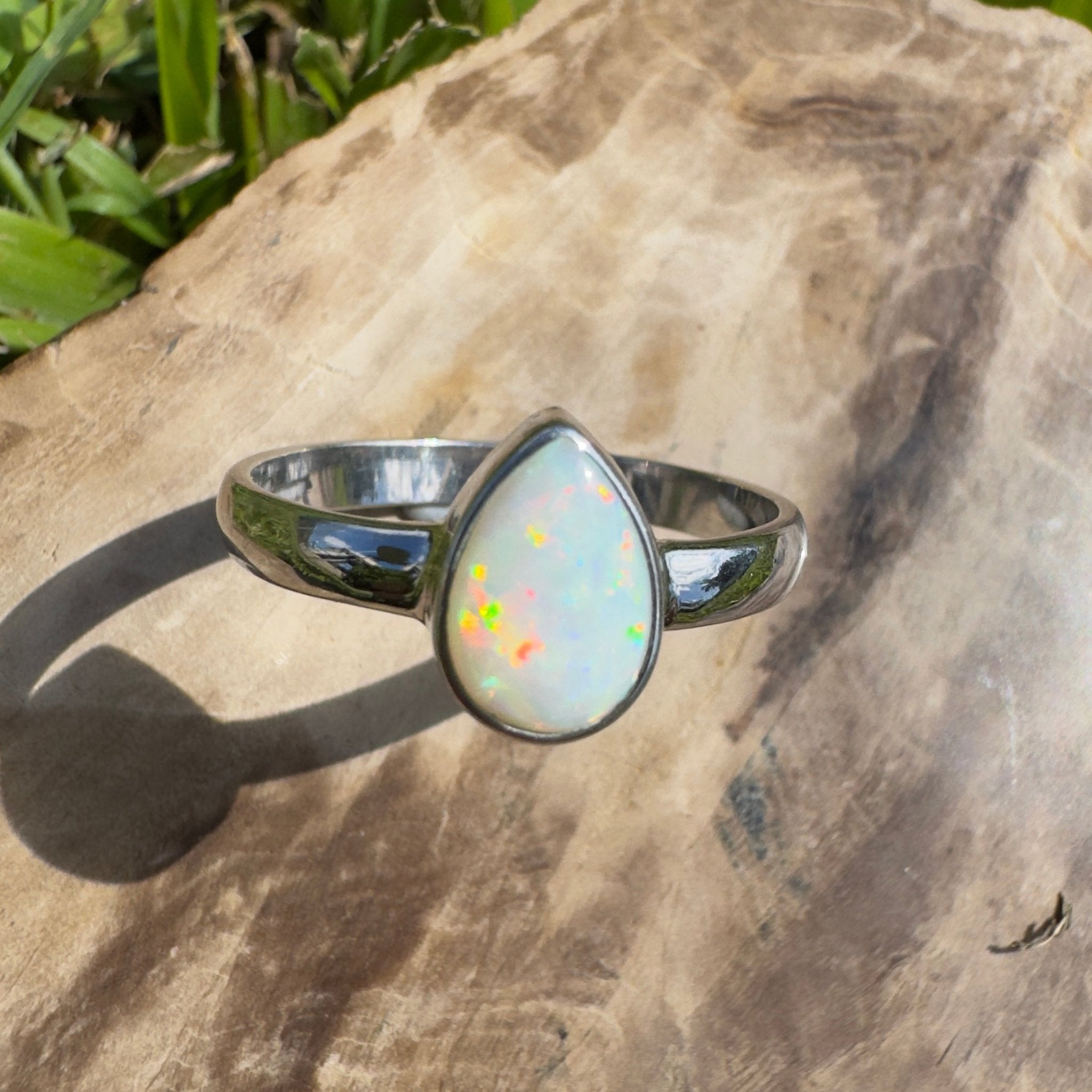 Esperance Coast Spectrum Tide – 1.1ct Solid Lightning Ridge Opal 925 Sterling Silver Ring