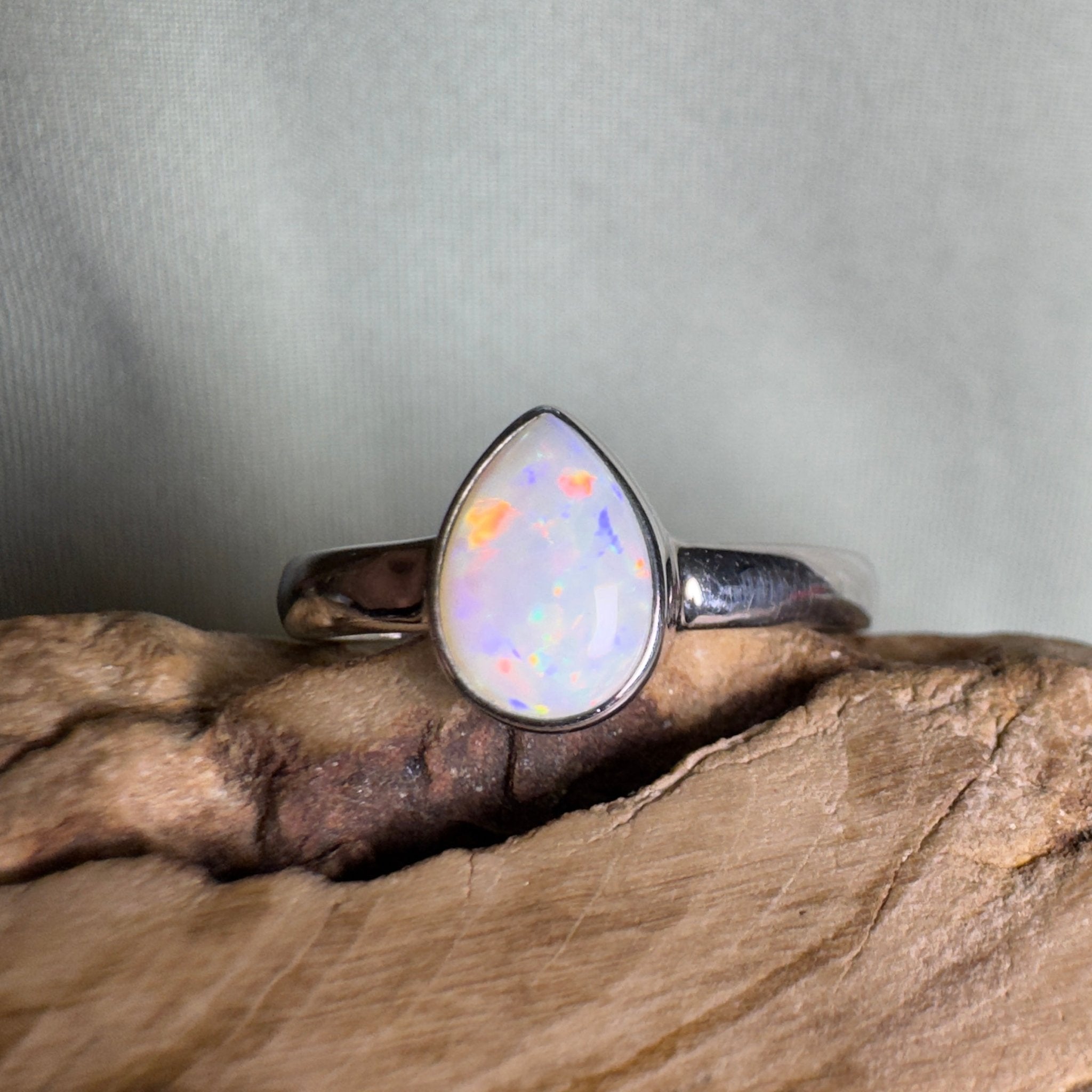Esperance Coast Spectrum Tide – 1.1ct Solid Lightning Ridge Opal 925 Sterling Silver Ring