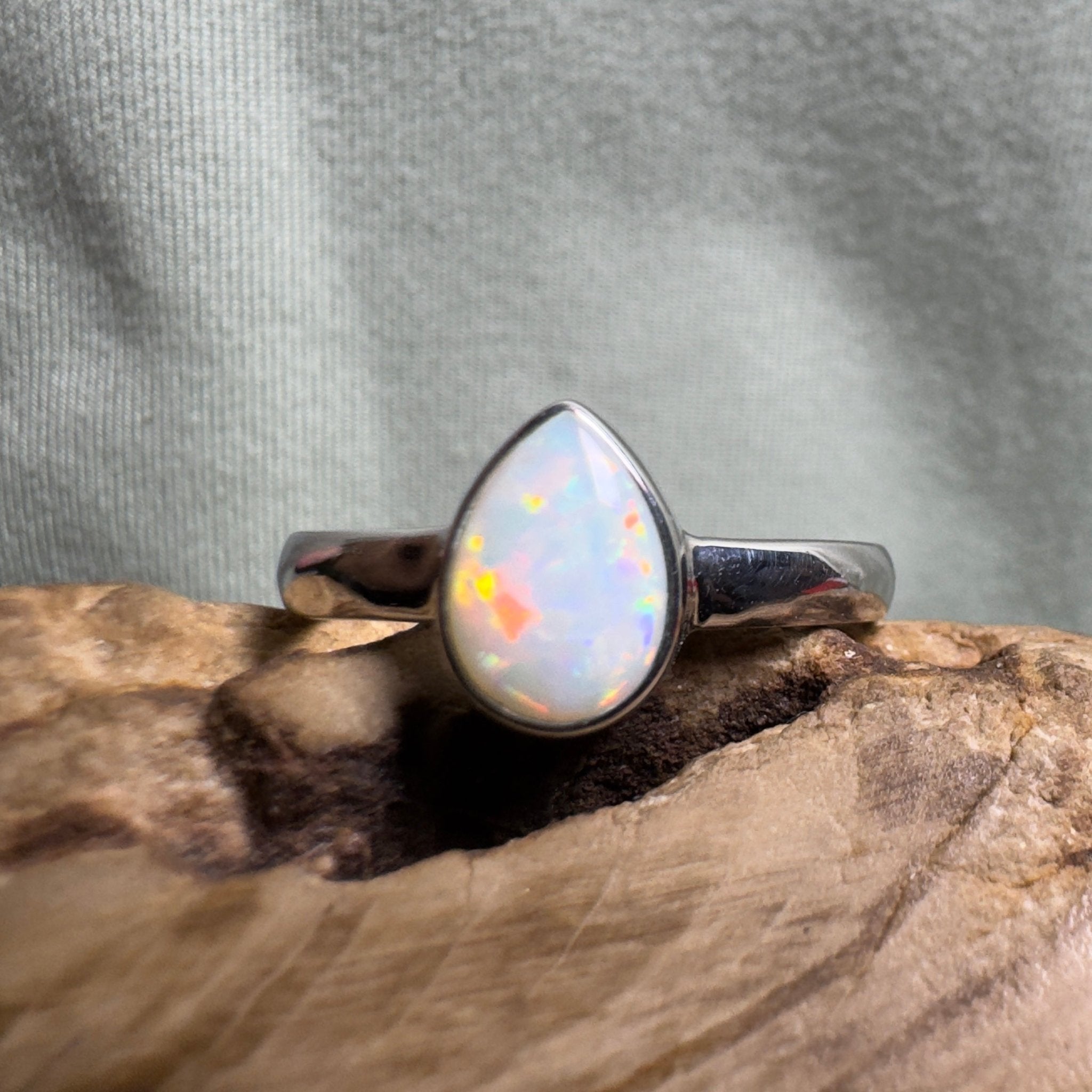 Esperance Coast Spectrum Tide – 1.1ct Solid Lightning Ridge Opal 925 Sterling Silver Ring