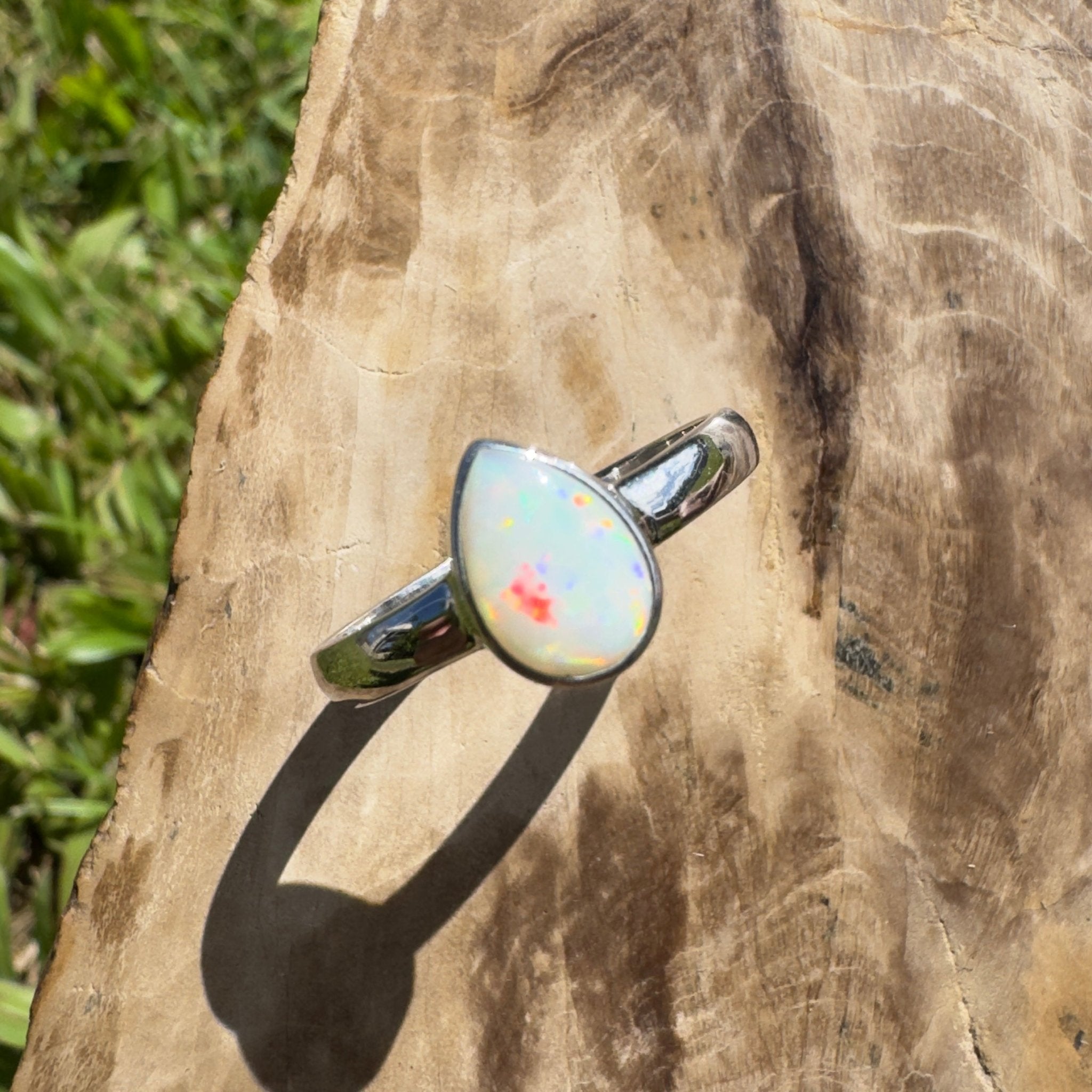 Esperance Coast Spectrum Tide – 1.1ct Solid Lightning Ridge Opal 925 Sterling Silver Ring
