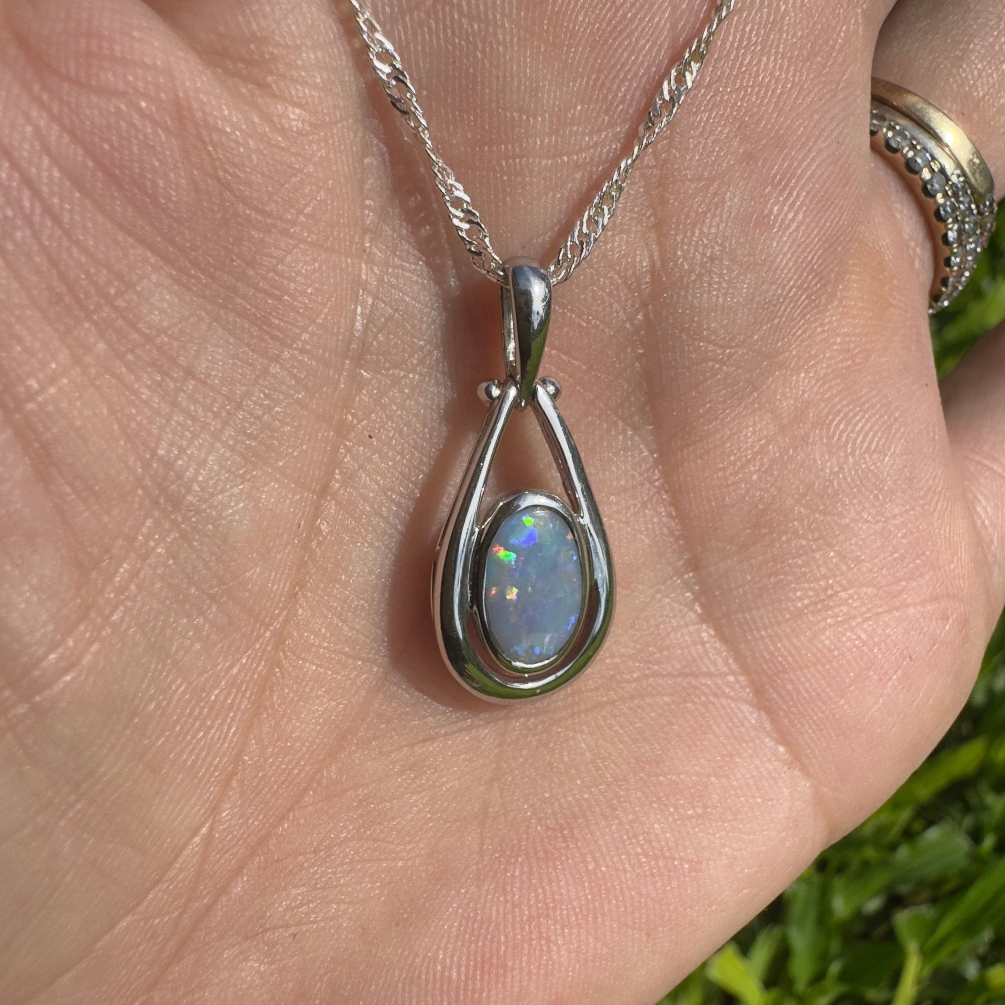 Esperance Twilight Line ~ 1.6ct Lightning Ridge Semi Black Opal 925 Silver Pendant