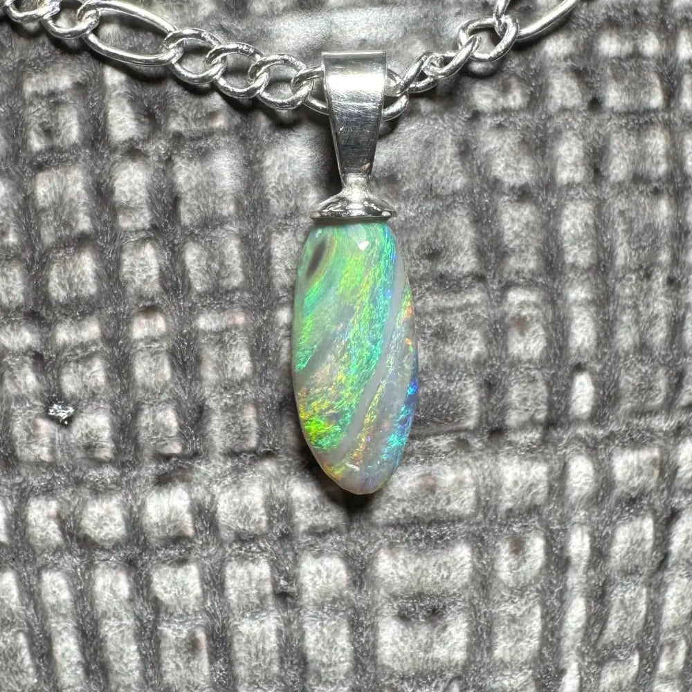 Silver chain with a 2.1ct Lightning Ridge Opal pendant from Eucalyptus Whisper collection