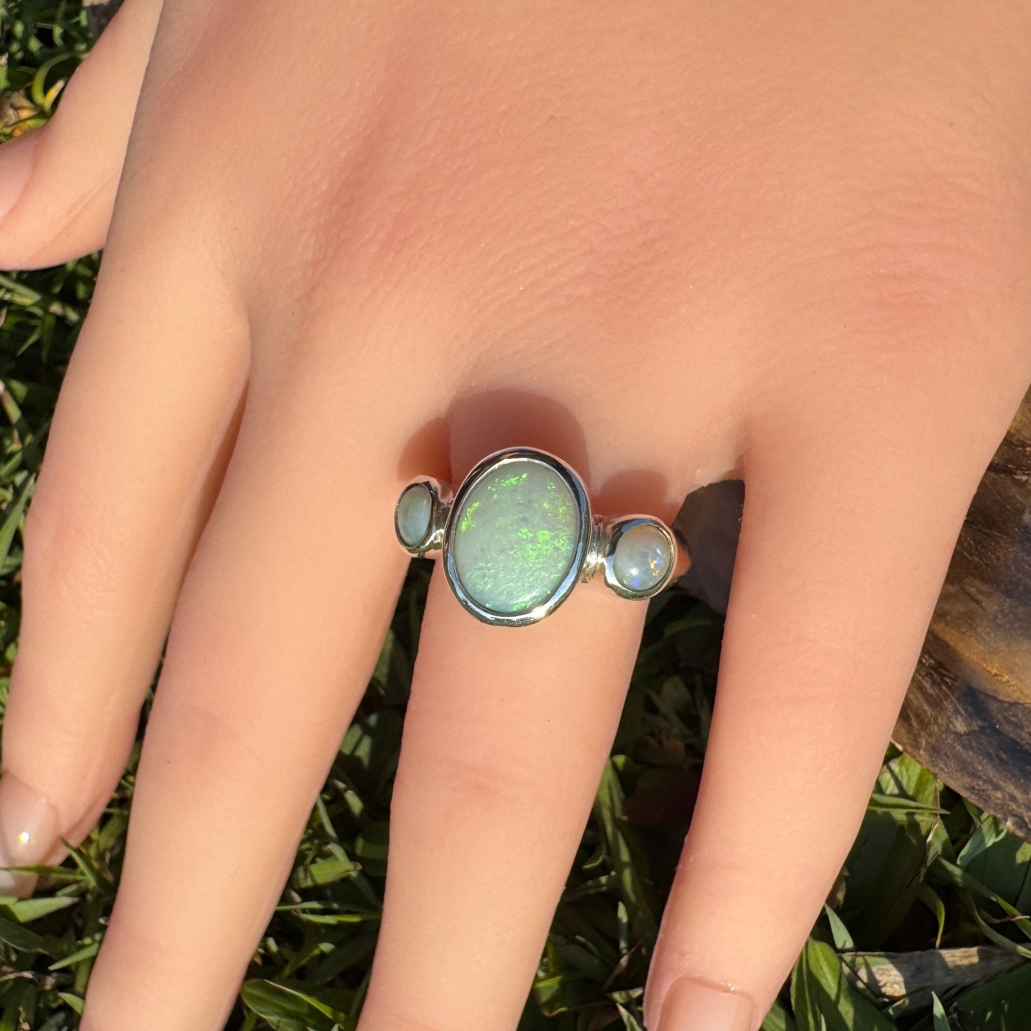 Eyre Peninsula Trio – 3.2ct Solid Mintabie Opal 925 Sterling Silver Trio Ring