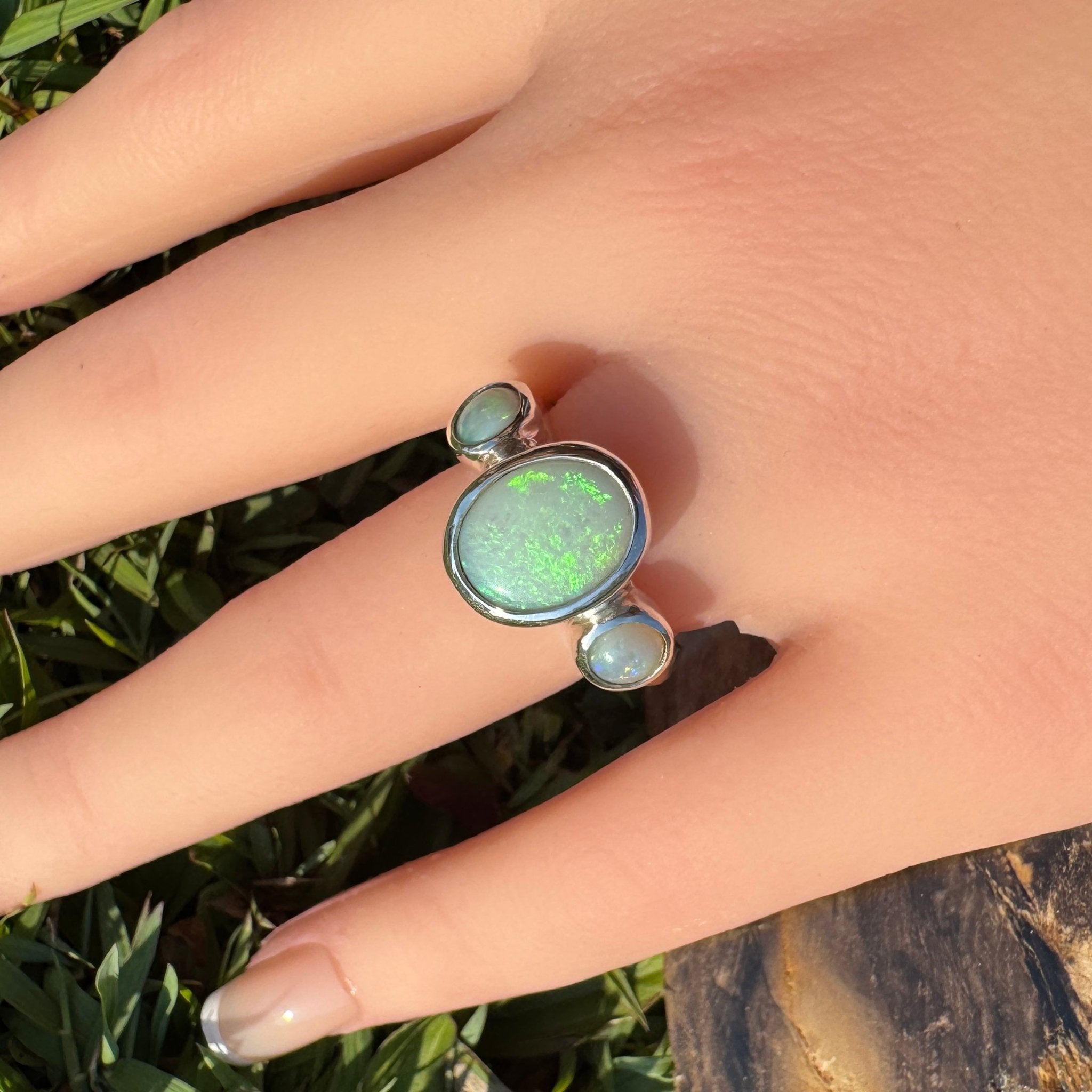 Eyre Peninsula Trio – 3.2ct Solid Mintabie Opal 925 Sterling Silver Trio Ring
