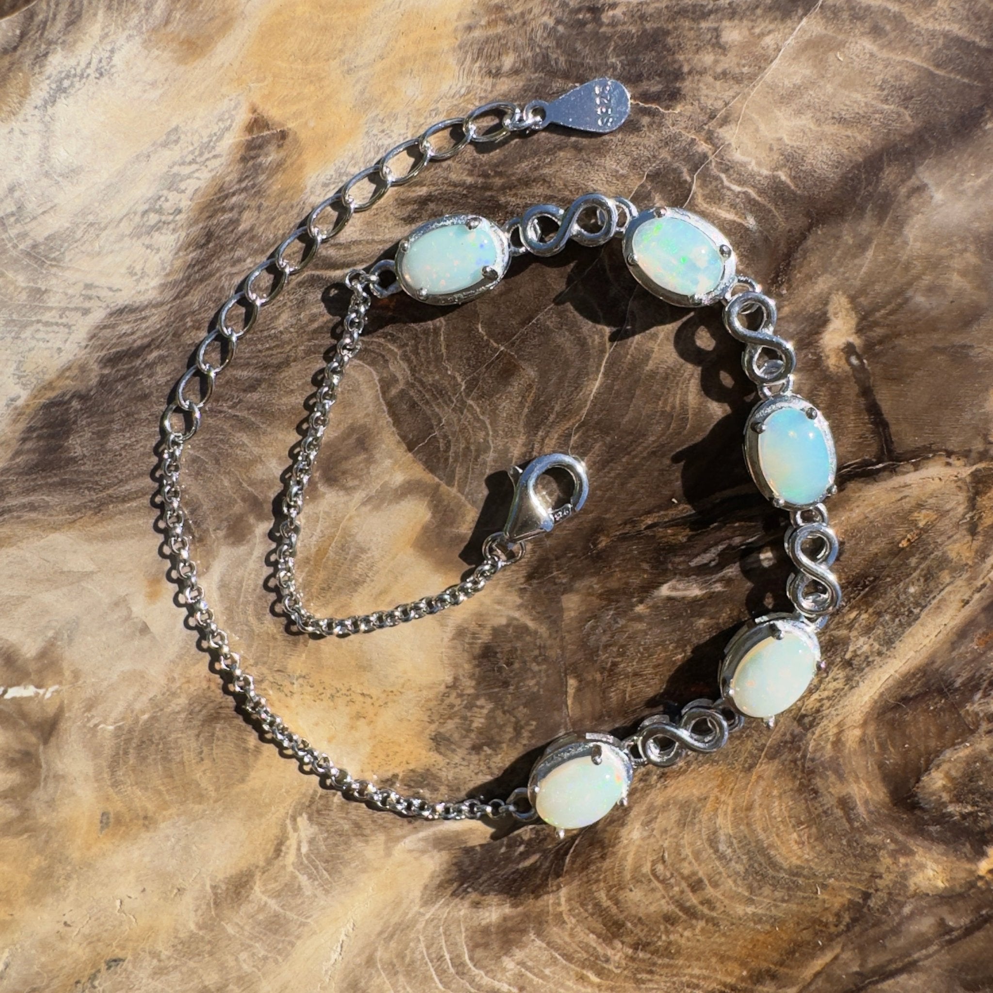 Flinders Stilllight ~ 1.5ct Coober Pedy Opal 925 Sterling Silver Bracelet