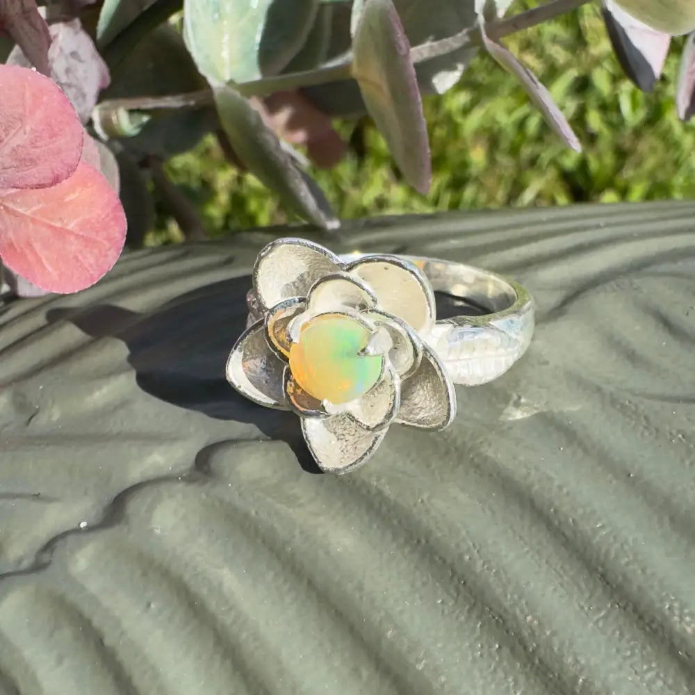 ’Flowers Bloom’ ~ Handcrafted 0.8ct Solid Lightning Ridge Opal 925 Sterling Silver Ring Size M (6.5)