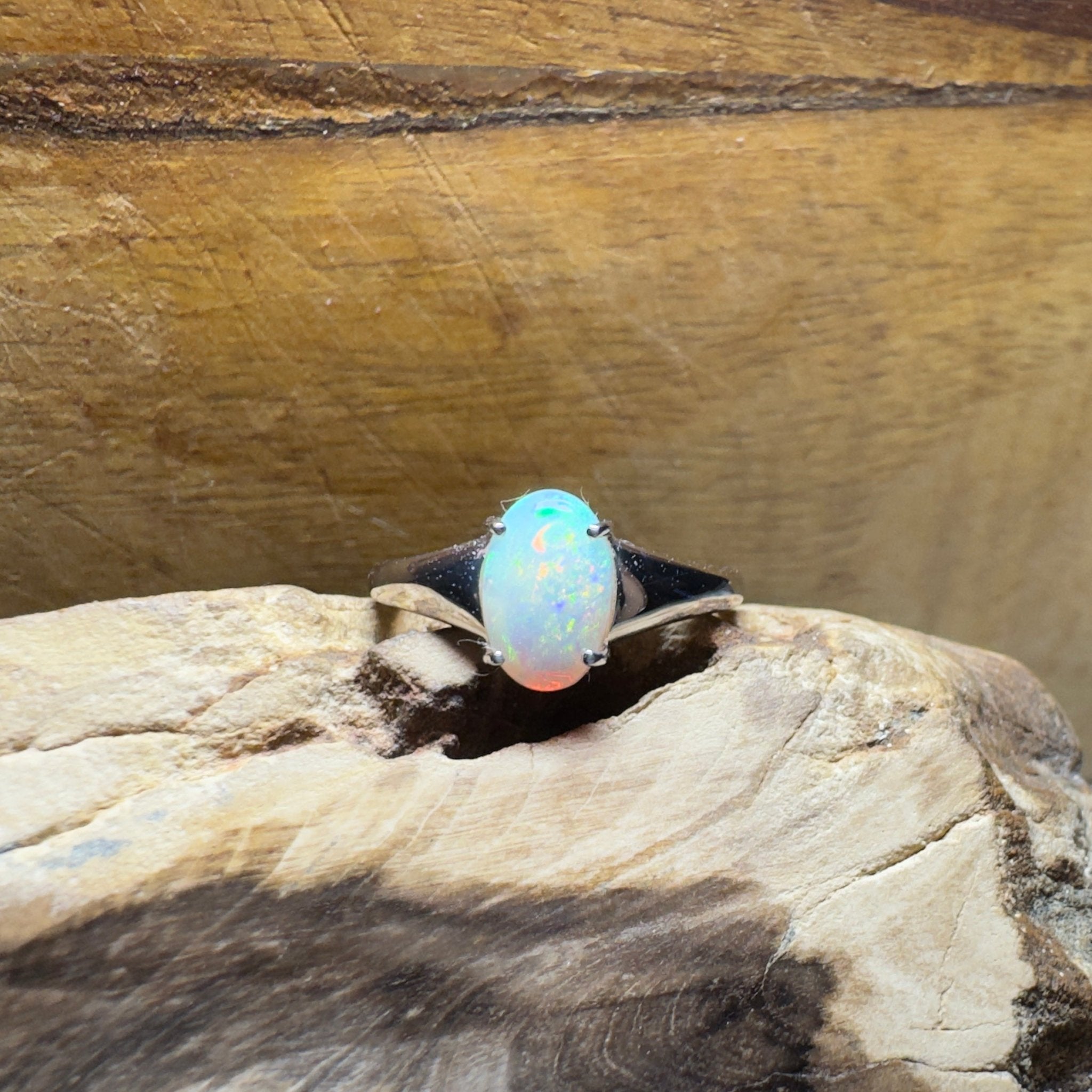 Freycinet Fire ~ 1.25ct Solid Coober Pedy Crystal Opal 925 Silver Ring