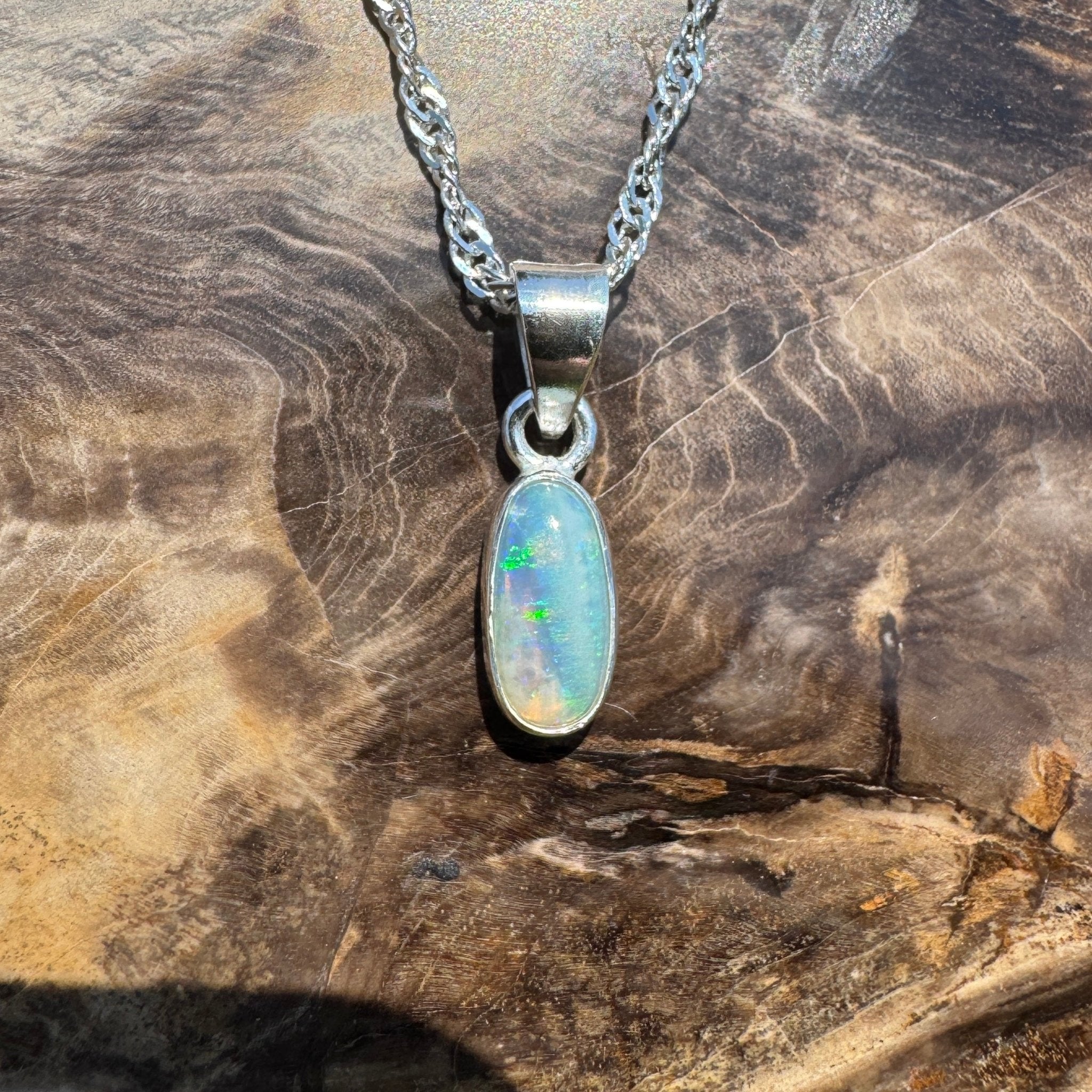 Furneaux Skydrift – 0.9ct Lightning Ridge Opal Pendant