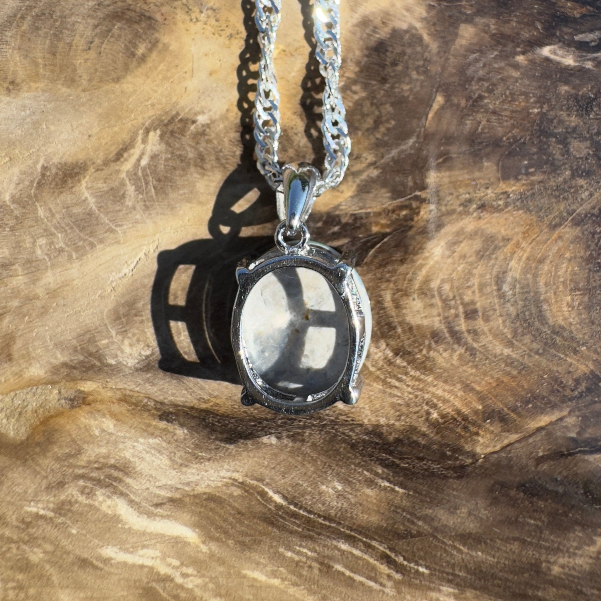 Gawler Drift ~ 1.9ct Mintabie Opal 925 Silver Pendant